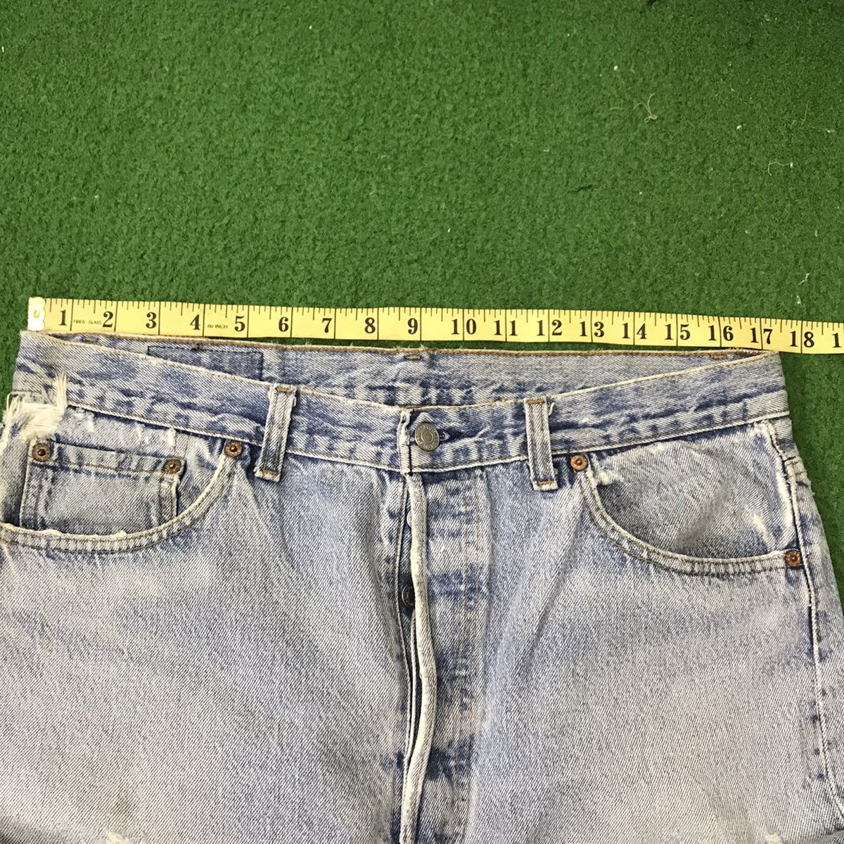 Levi's Vintage 90s Levis 501 Distressed Denim Jeans Size US 34 / EU 50 - 20 Thumbnail