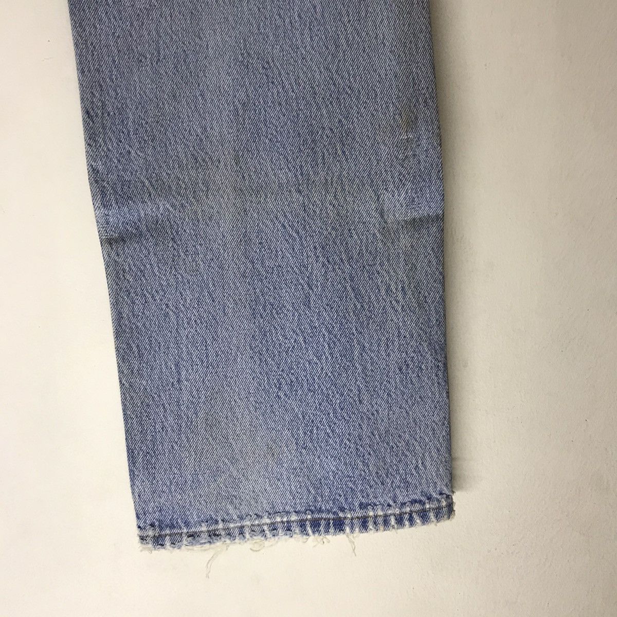 Levi's Vintage 90s Levis 501 Distressed Denim Jeans Size US 34 / EU 50 - 19 Thumbnail