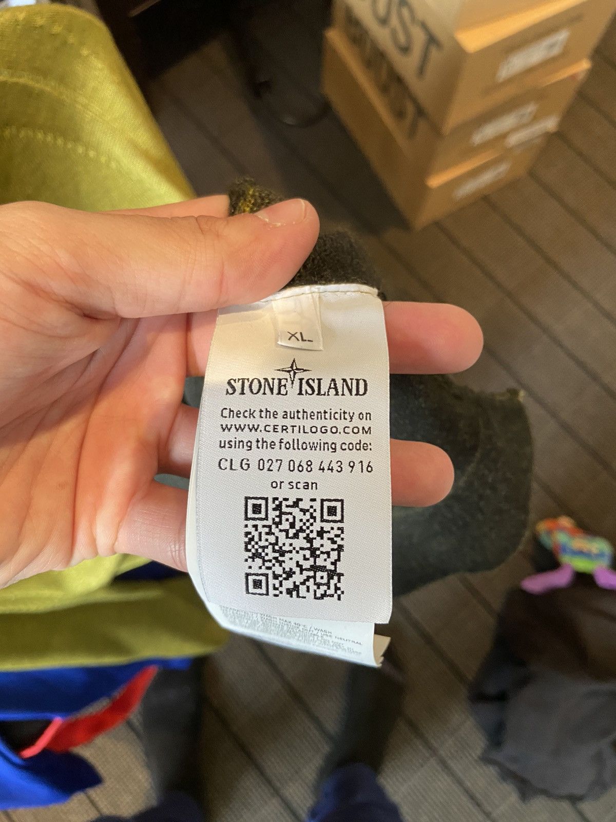 Stone Island Stone Island Cashmere Hoodie Size US XL / EU 56 / 4 - 4 Thumbnail