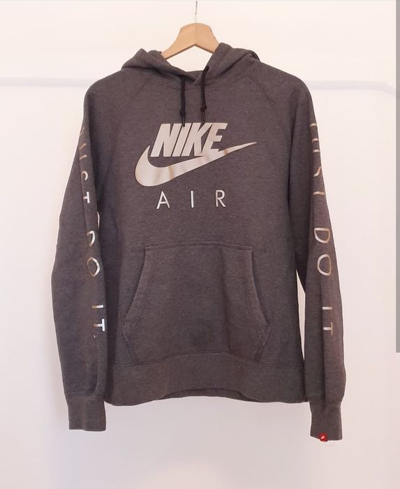 Nike air sale reflective hoodie