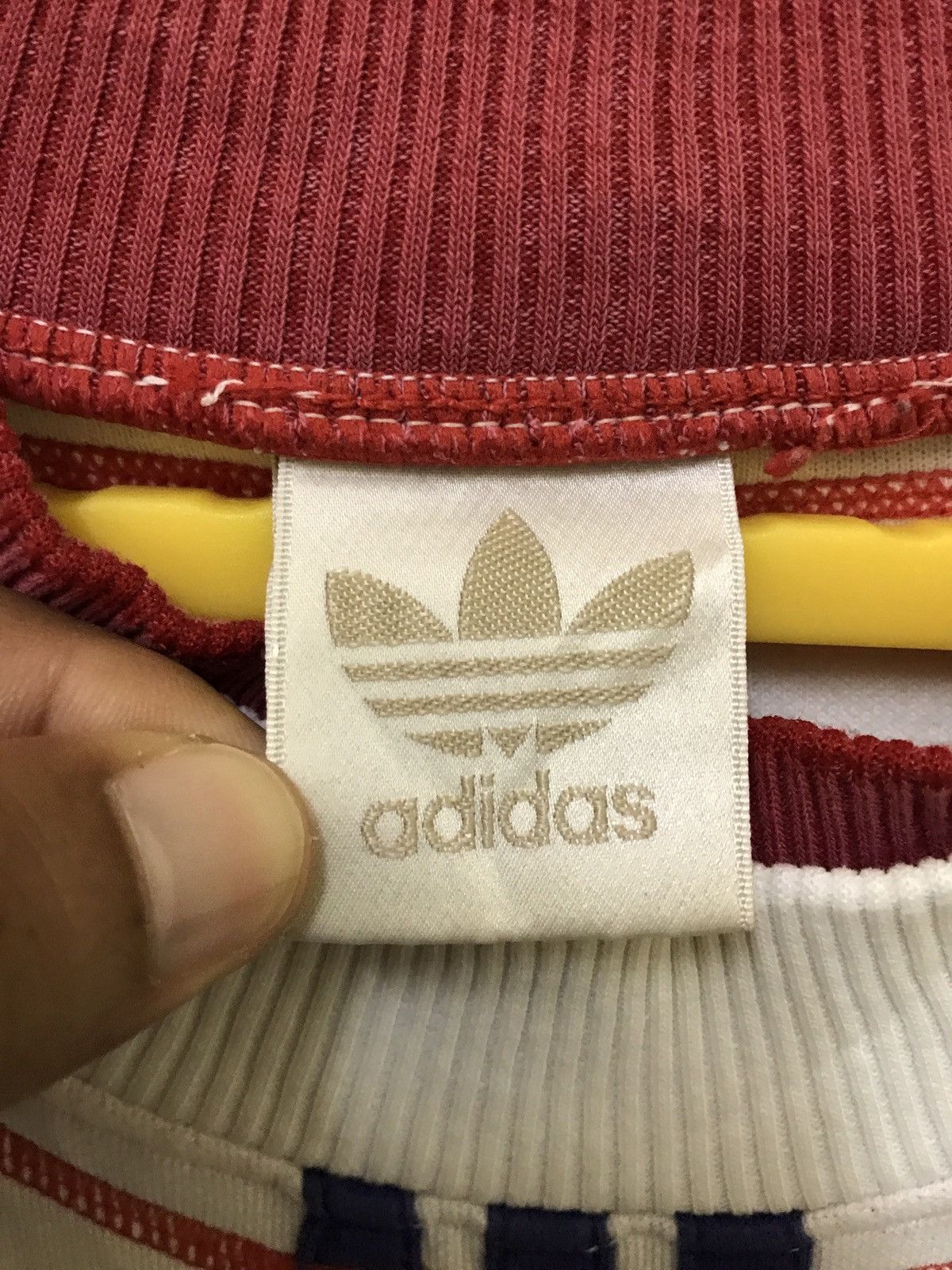 Adidas VINTAGE ADIDAS BIG LOGO HIP HOP STYLE Size US L / EU 52-54 / 3 - 5 Thumbnail