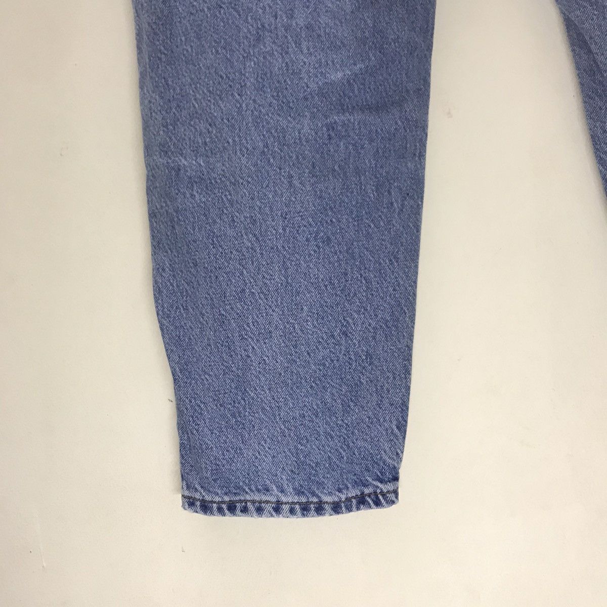 Levi's Vintage 90s Levis 550 Relaxed Tapered Stonewash Size US 37 - 16 Thumbnail