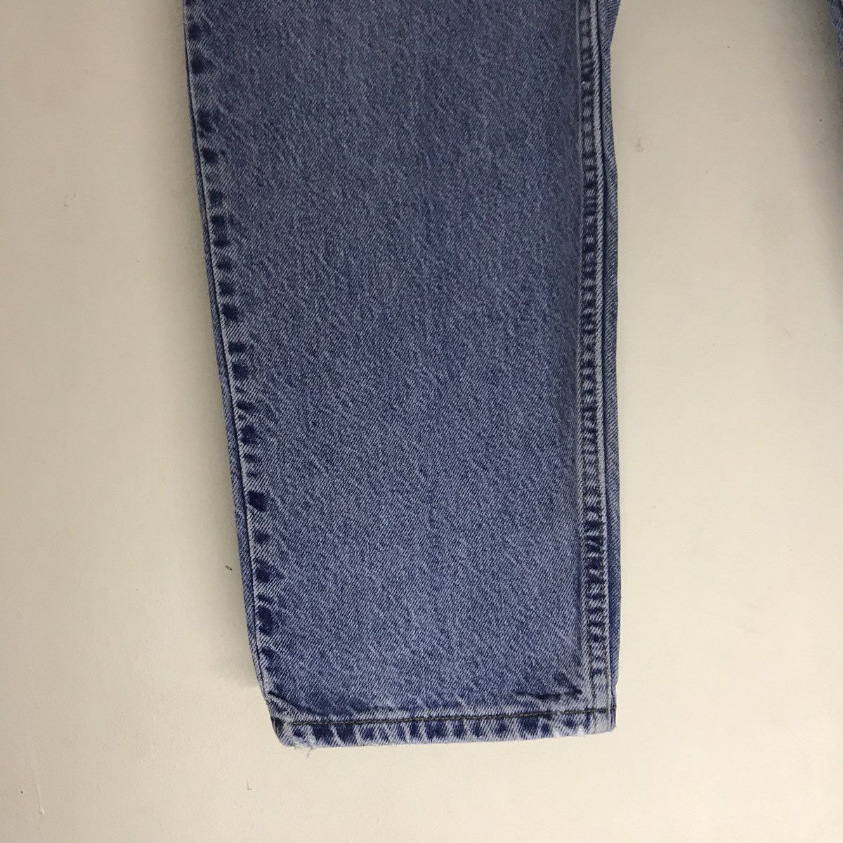 Levi's Vintage 90s Levis 550 Relaxed Tapered Stonewash Size US 37 - 8 Thumbnail