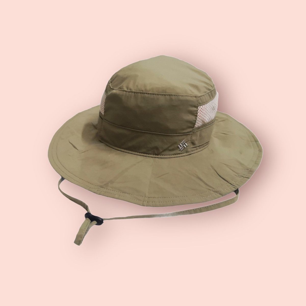 VINTAGE COLUMBIA OUTDOOR BUCKET HAT