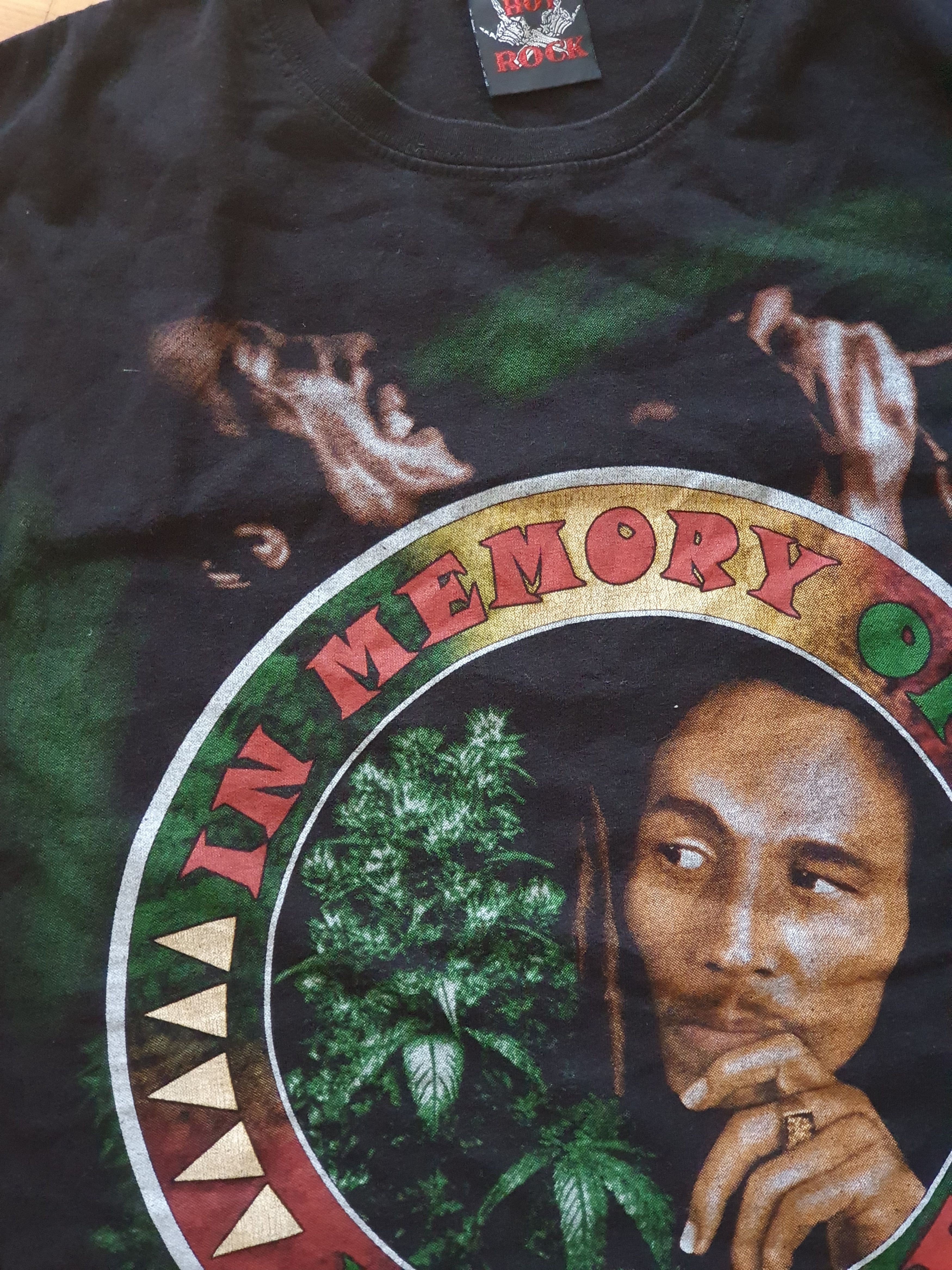 Band Tees In Memory of Bob Marley One Love hot rock t-shirt,sz L/M Size US L / EU 52-54 / 3 - 6 Thumbnail