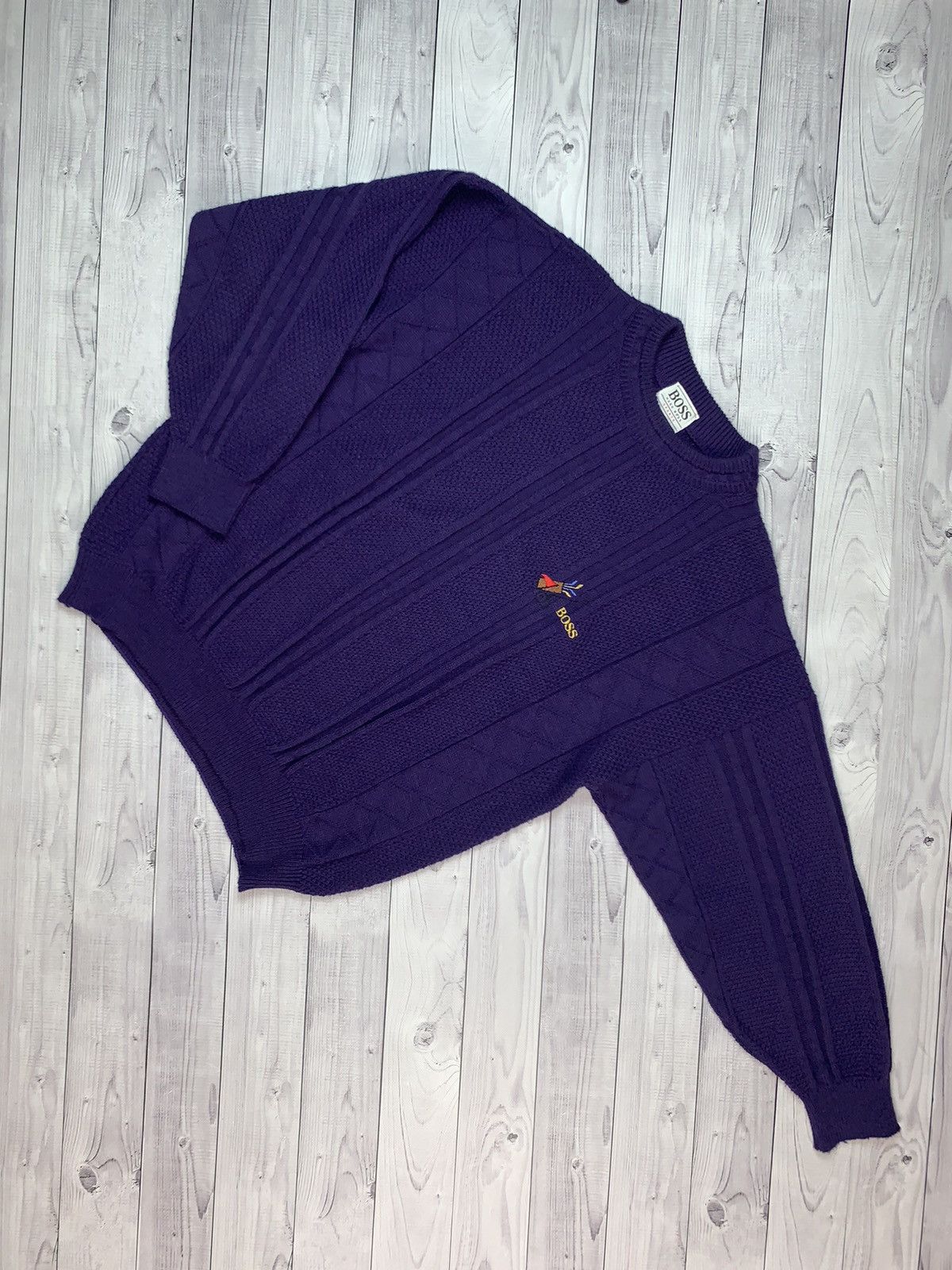 Hugo Boss × Vintage Hugo boss vintage sweatshirt Size -L Size US L / EU 52-54 / 3 - 1 Thumbnail