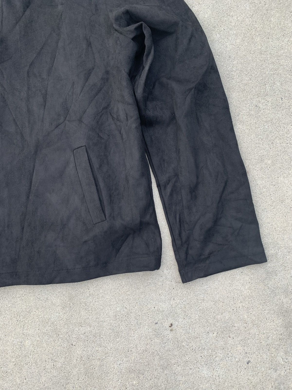 Vintage Vintage Streetwear Midnight Black Suede Cropped Jacket Size US M / EU 48-50 / 2 - 6 Thumbnail