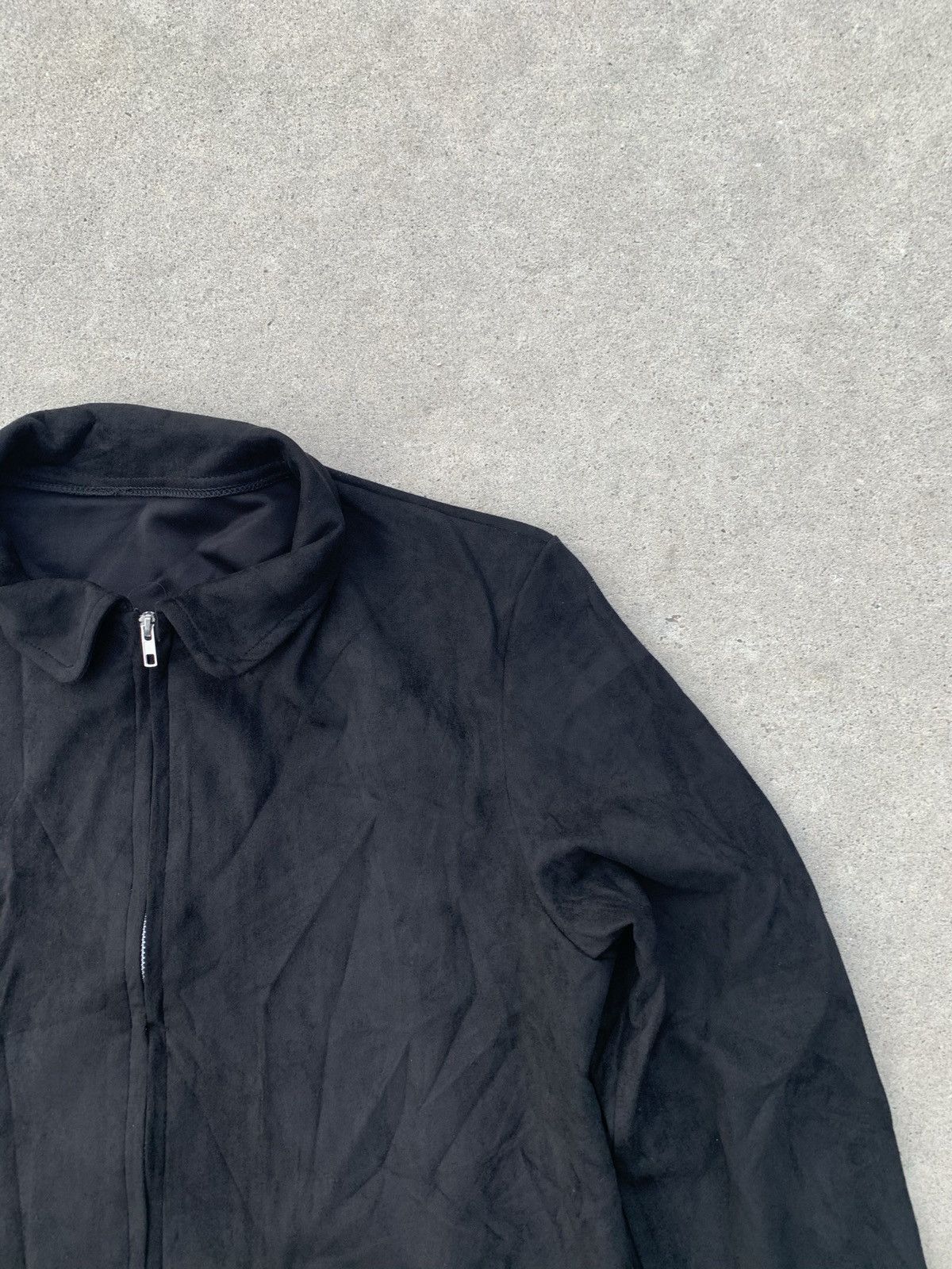 Vintage Vintage Streetwear Midnight Black Suede Cropped Jacket Size US M / EU 48-50 / 2 - 4 Thumbnail