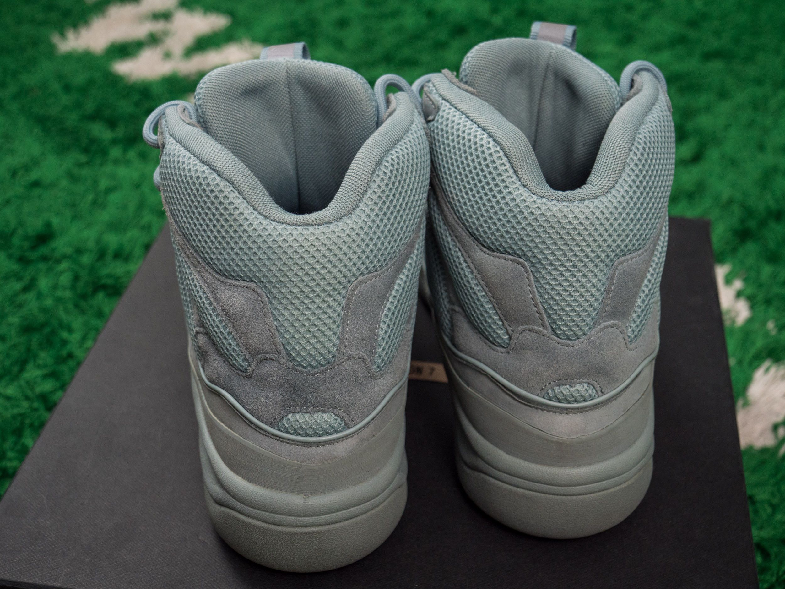 Yeezy VNDS YEEZY SEASON 7 DESERT BOOT HOUSE BLUE DSRT BOOT (44) Size US 11 / EU 44 - 6 Thumbnail