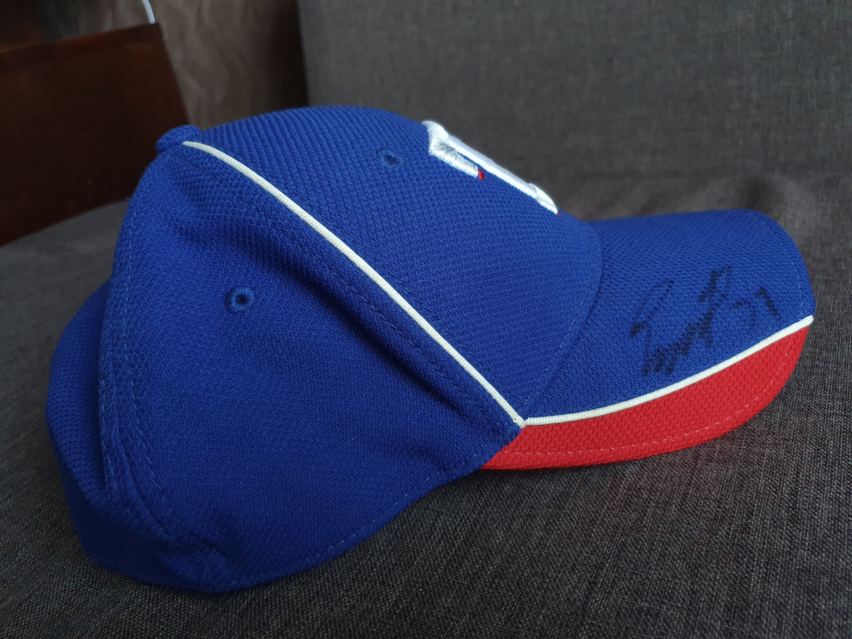 MLB New Era vintage cap MLB Texas Rangers Autograph Baseball Size ONE SIZE - 3 Thumbnail