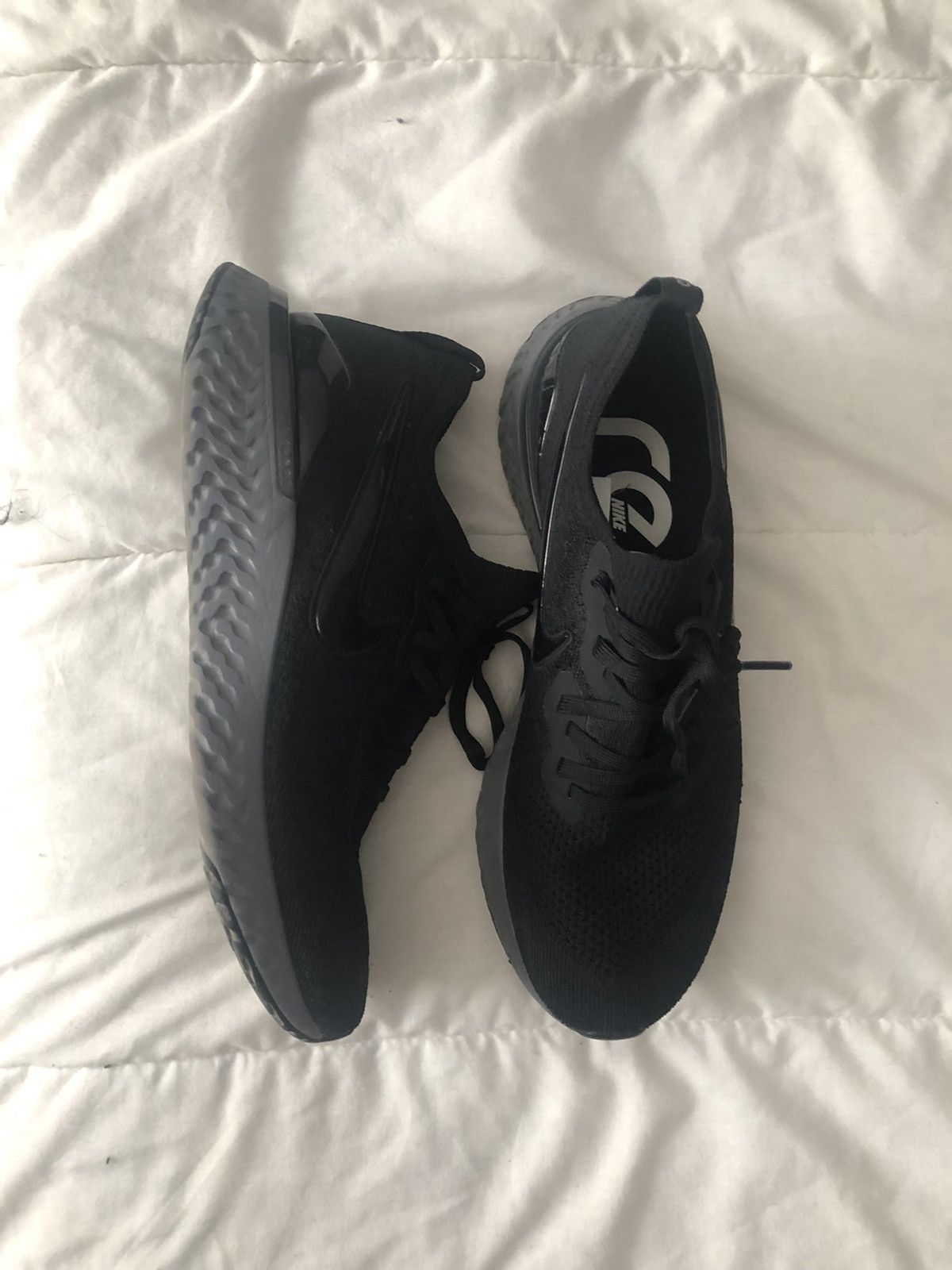 Nike Epic React Flyknit 2 - Black Anthracite Size US 11.5 / EU 44-45 - 2 Thumbnail