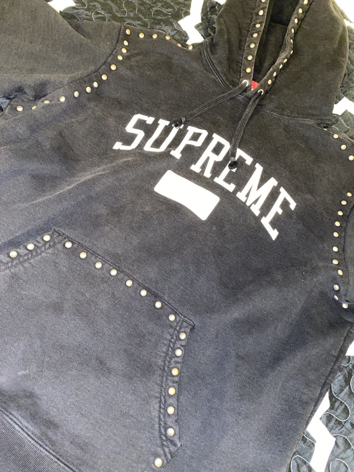 Supreme Studded Hooded Sweatshirt (FW18) Navy