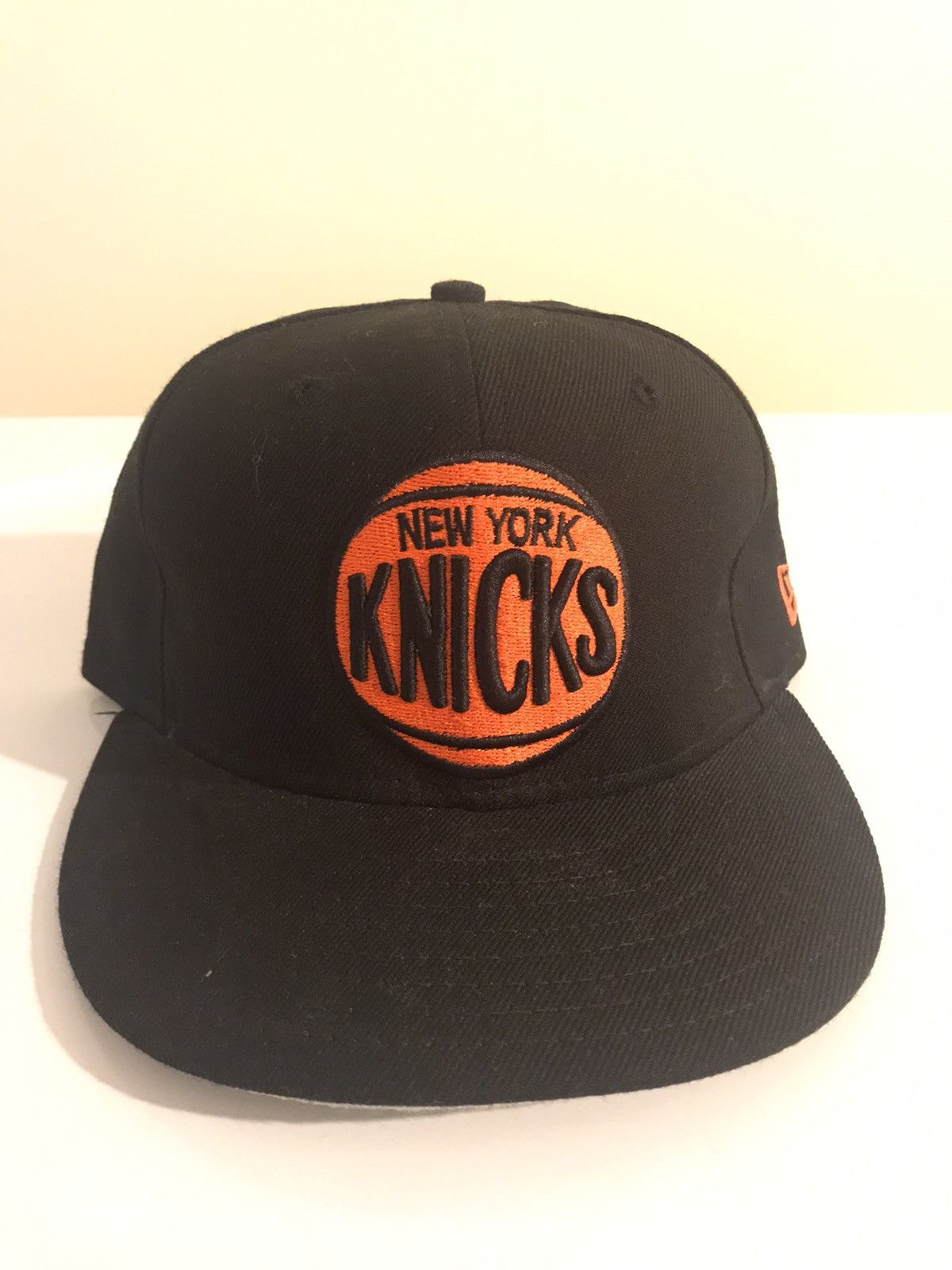 New Era 59fifty New York Knicks Fitted Hat