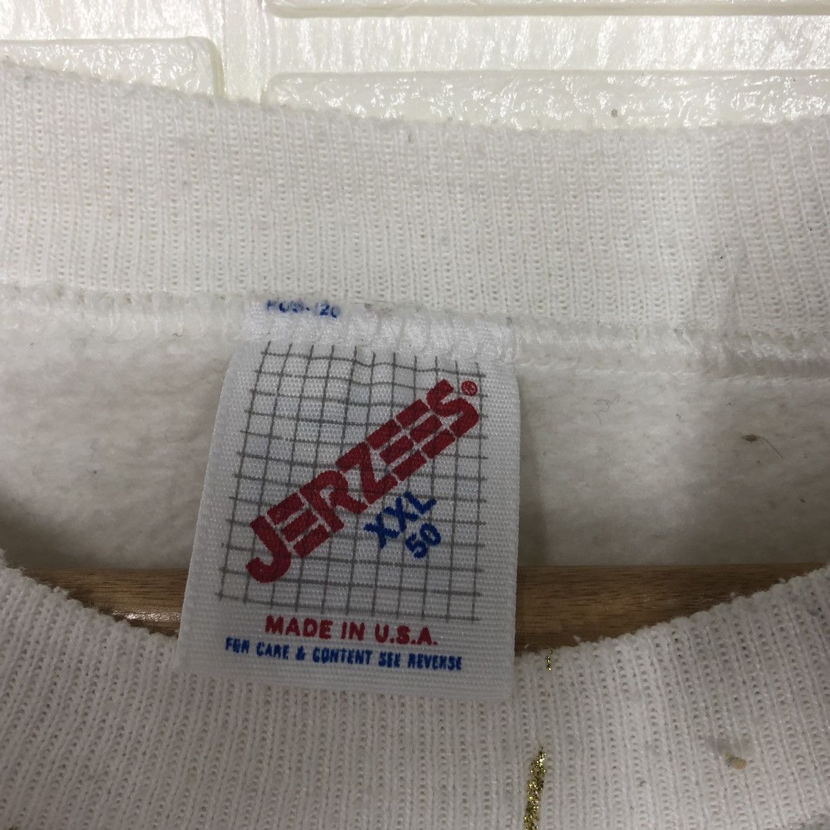 Jerzees × Vintage Vintage Jerzees Crewneck Sweatshirt Made in Usa Nice Design Size US M / EU 48-50 / 2 - 4 Thumbnail