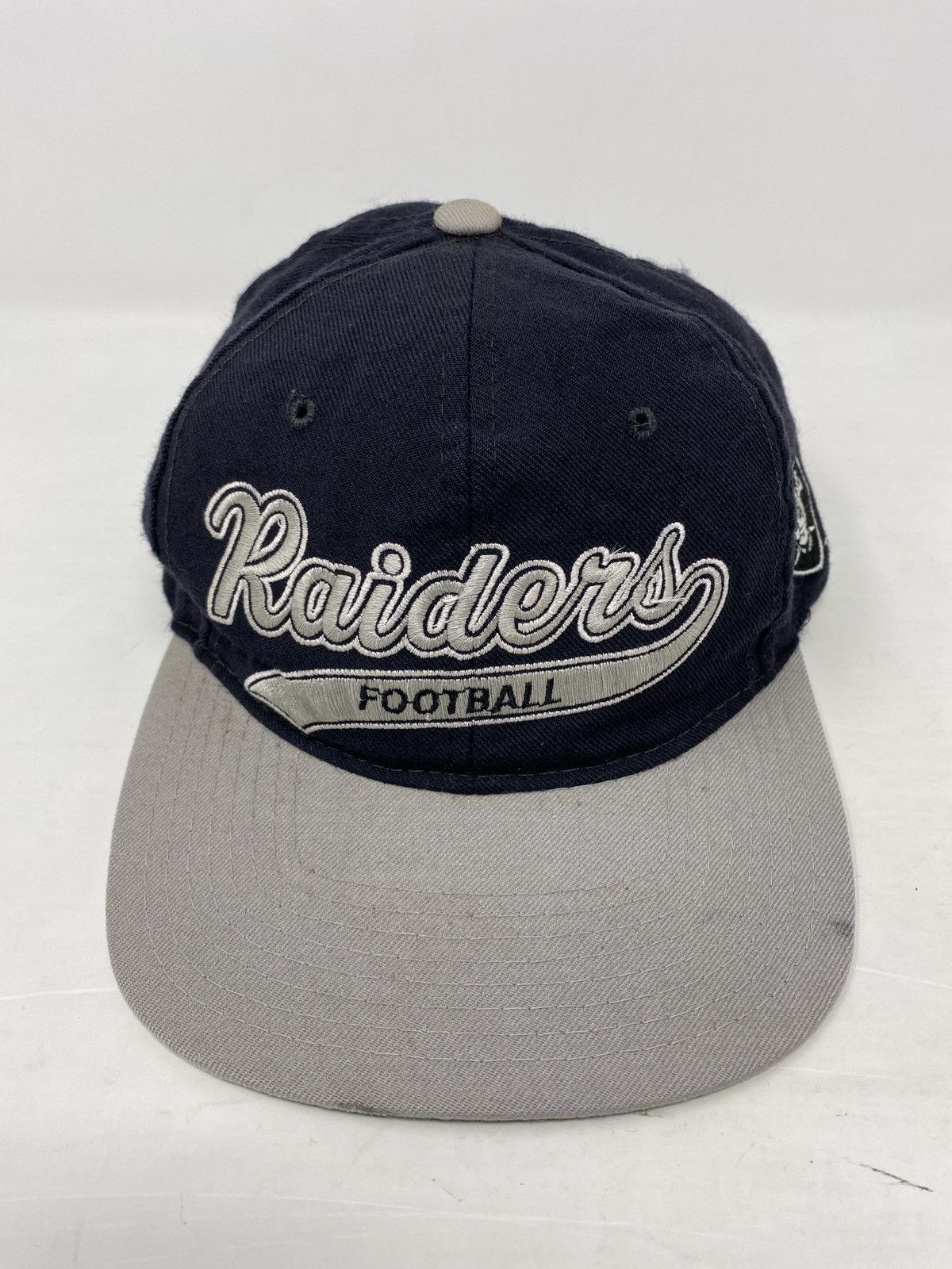 Vintage Raiders Script Hat Fonts - forum