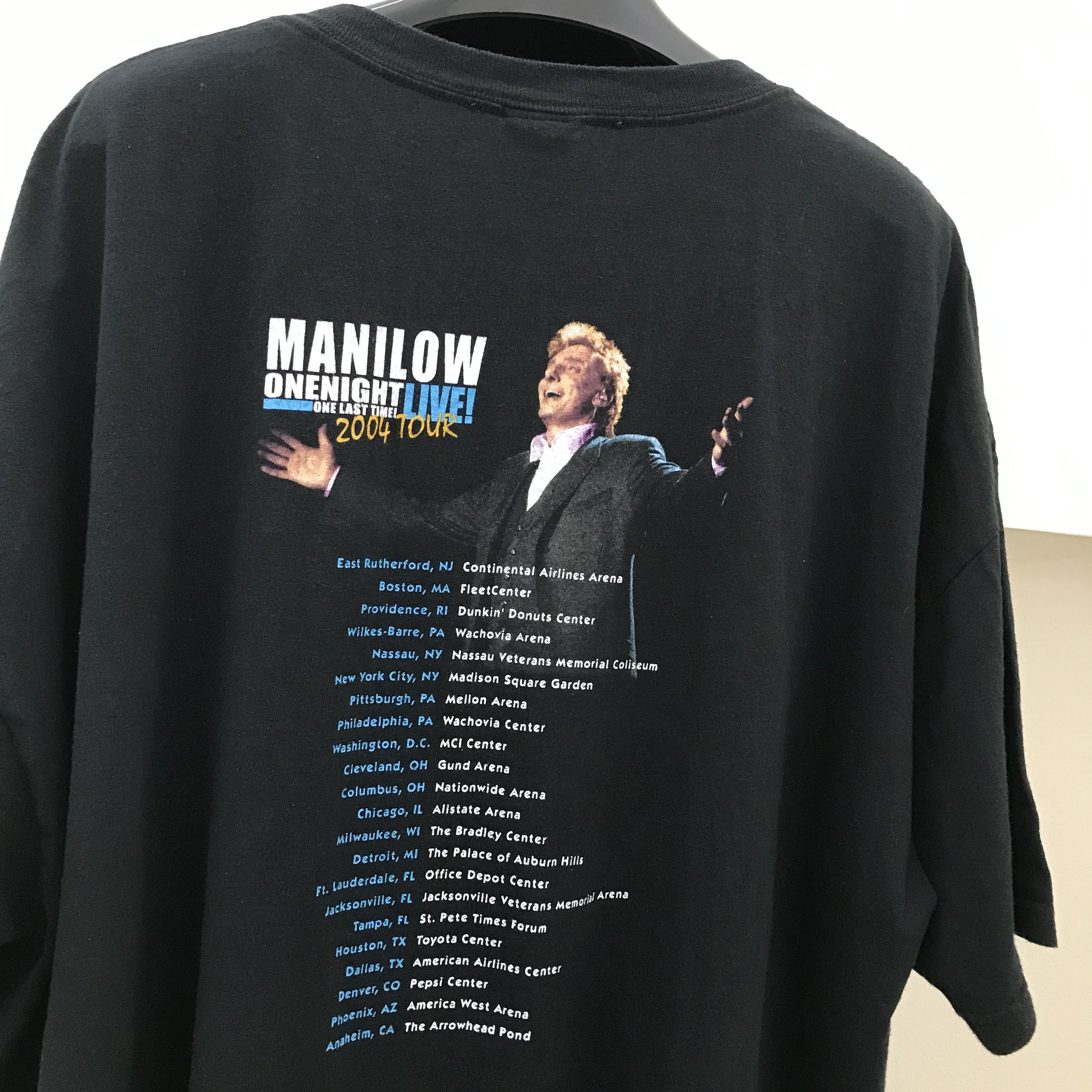 Band Tees VINTAGE Y2K MANILOW ONENIGHT LIVE TOUR TEE SHIRT 2XL Size US XXL / EU 58 / 5 - 5 Thumbnail