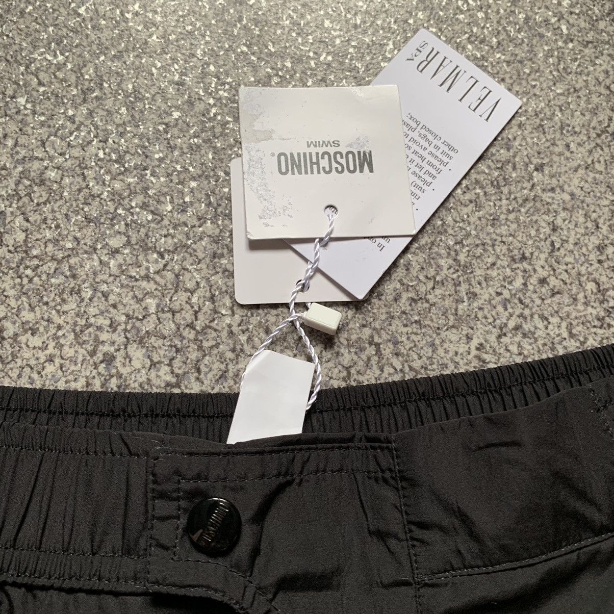 Moschino New Moschino Swim Shorts Size US 31 - 2 Thumbnail