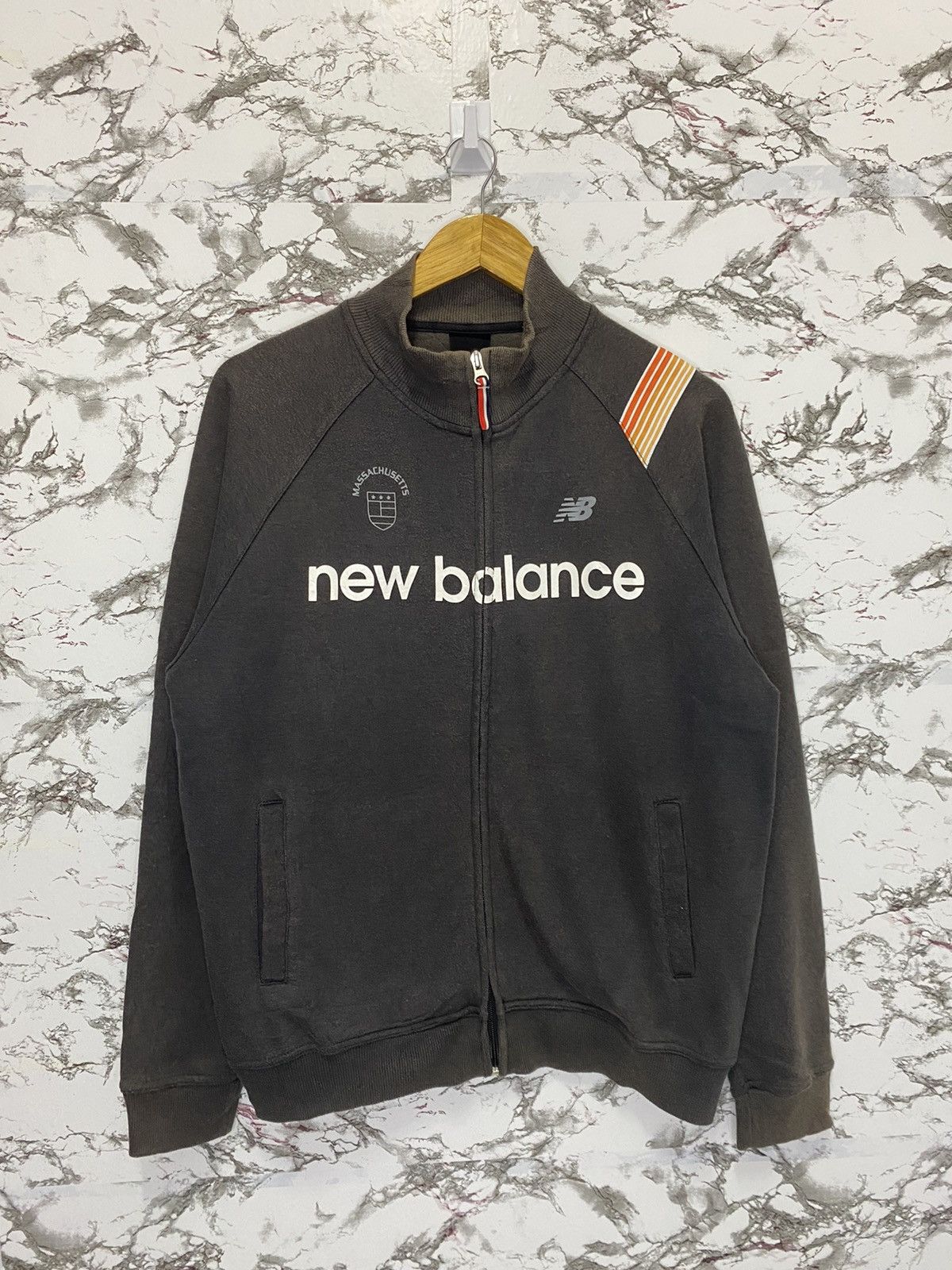 New Balance × Vintage New Balance Spell Out Sun Faded Sweater Size US M / EU 48-50 / 2 - 2 Thumbnail