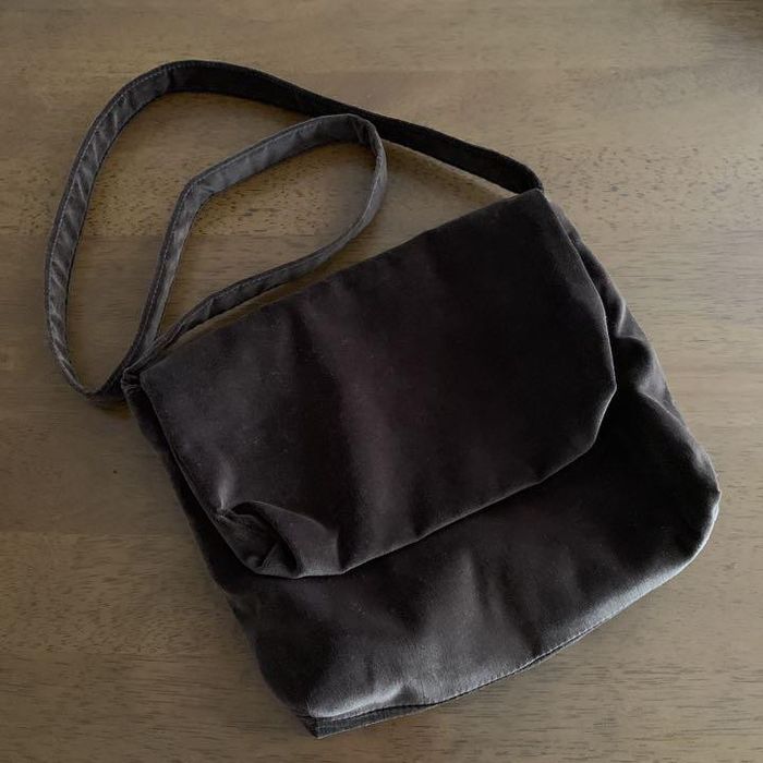 Phlannel UTO brown velvet shoulder bag | Grailed