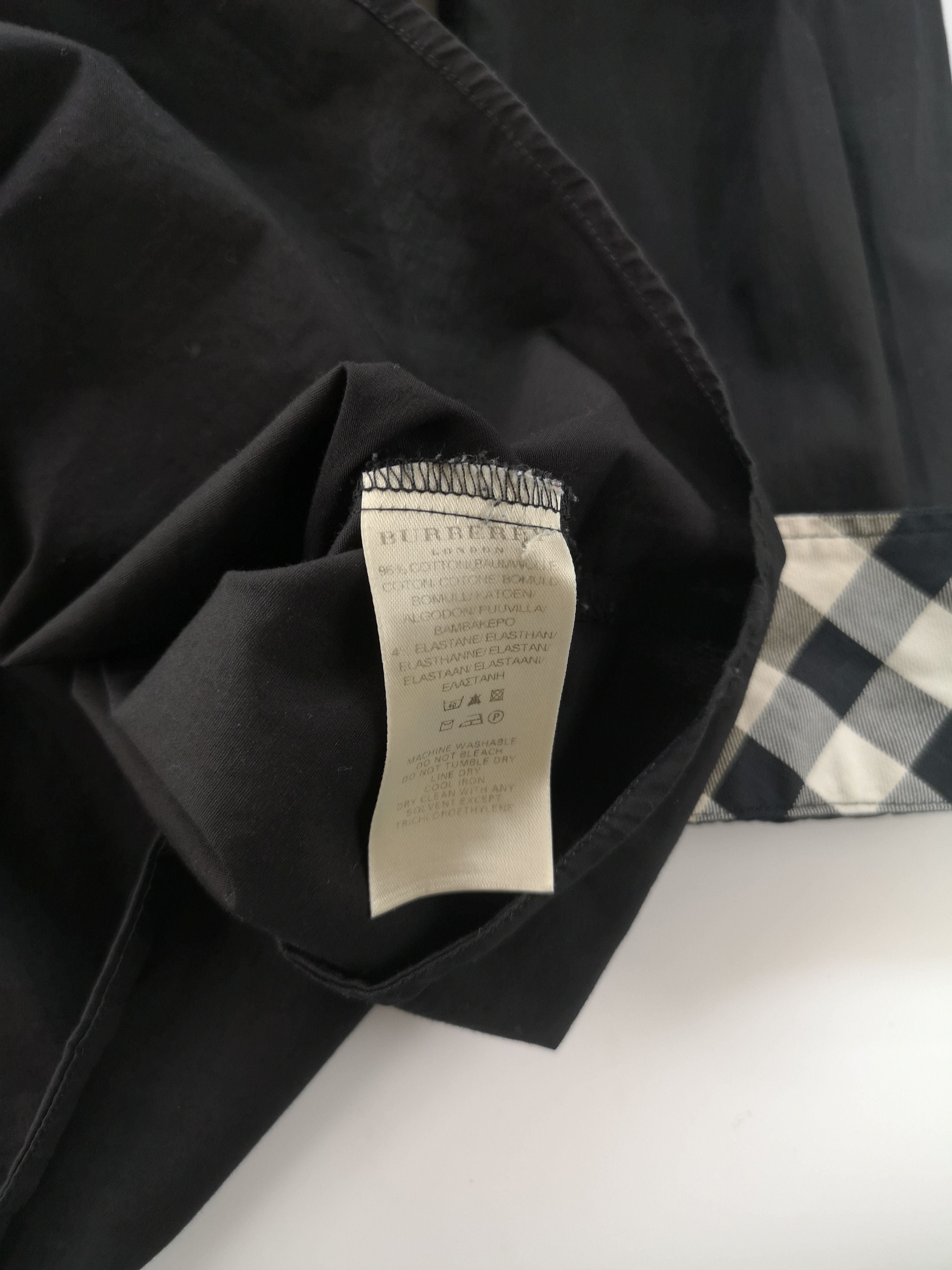 Burberry Burberry London Black Shirt Size US M / EU 48-50 / 2 - 5 Thumbnail