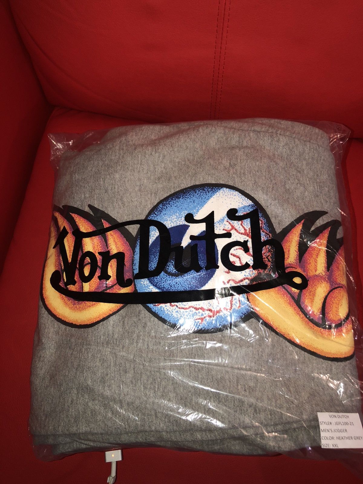 Von dutch flying online eyeball joggers