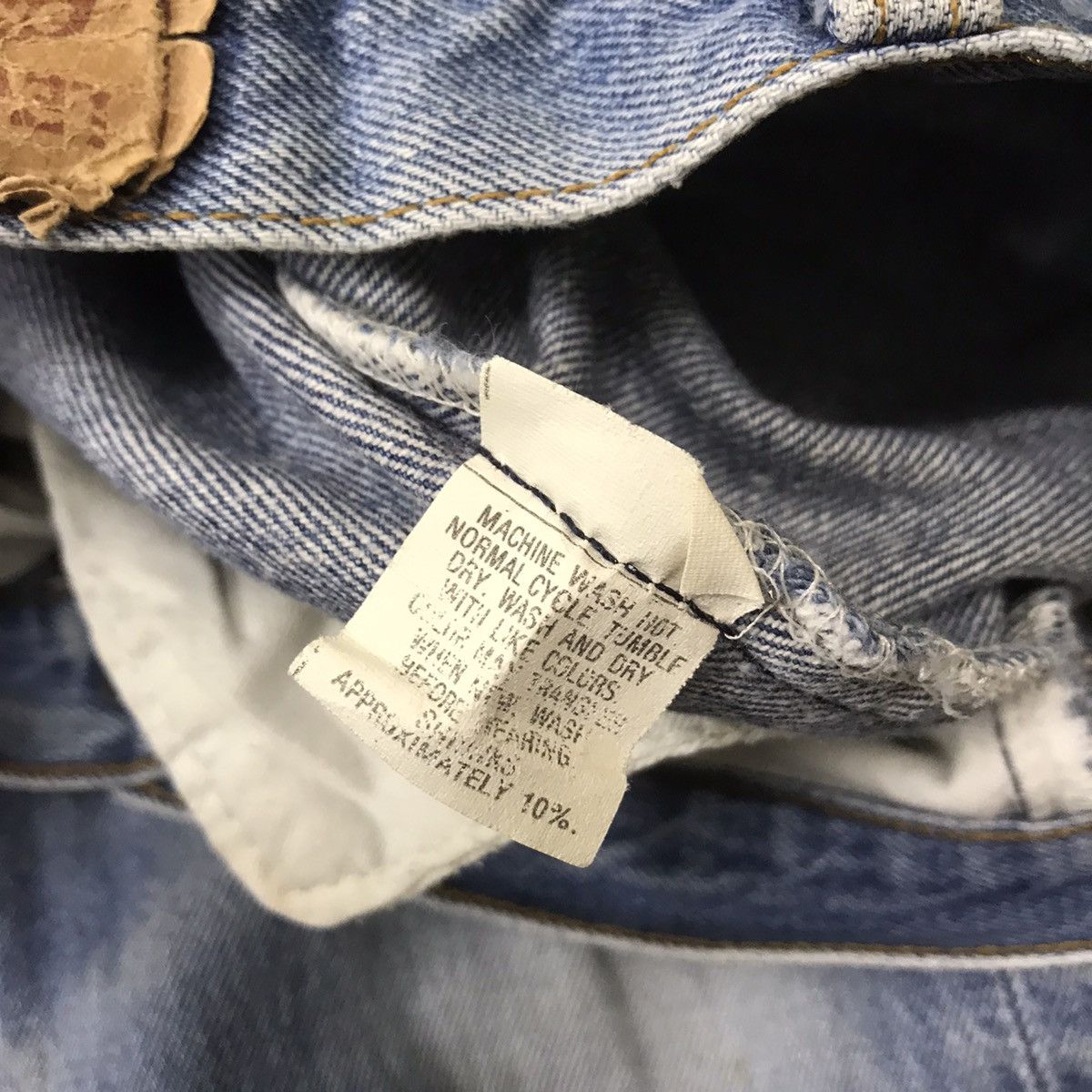 Levi's Vintage 80s Levis 501 Light Wash Nice Faded Made USA Size US 28 / EU 44 - 21 Thumbnail