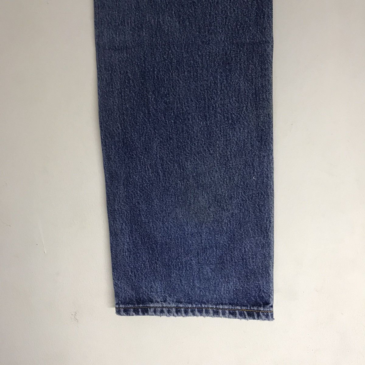 Levi's Vintage Levis 501 Lightwash Jeans Nice Faded Size US 34 / EU 50 - 16 Thumbnail