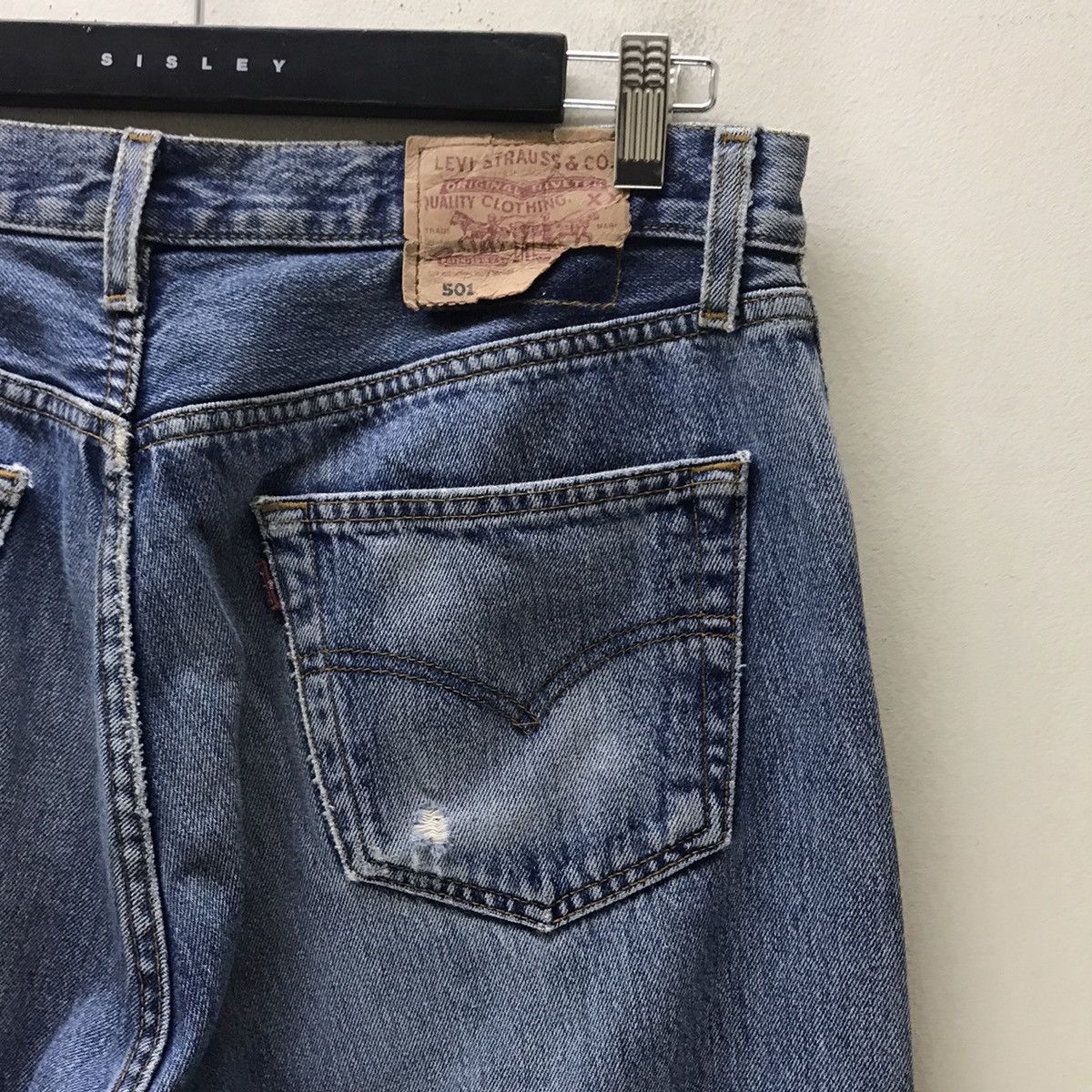 Levi's Vintage Levis 501 Lightwash Jeans Nice Faded Size US 34 / EU 50 - 13 Thumbnail