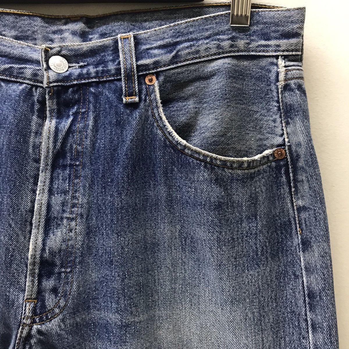 Levi's Vintage Levis 501 Lightwash Jeans Nice Faded Size US 34 / EU 50 - 5 Thumbnail