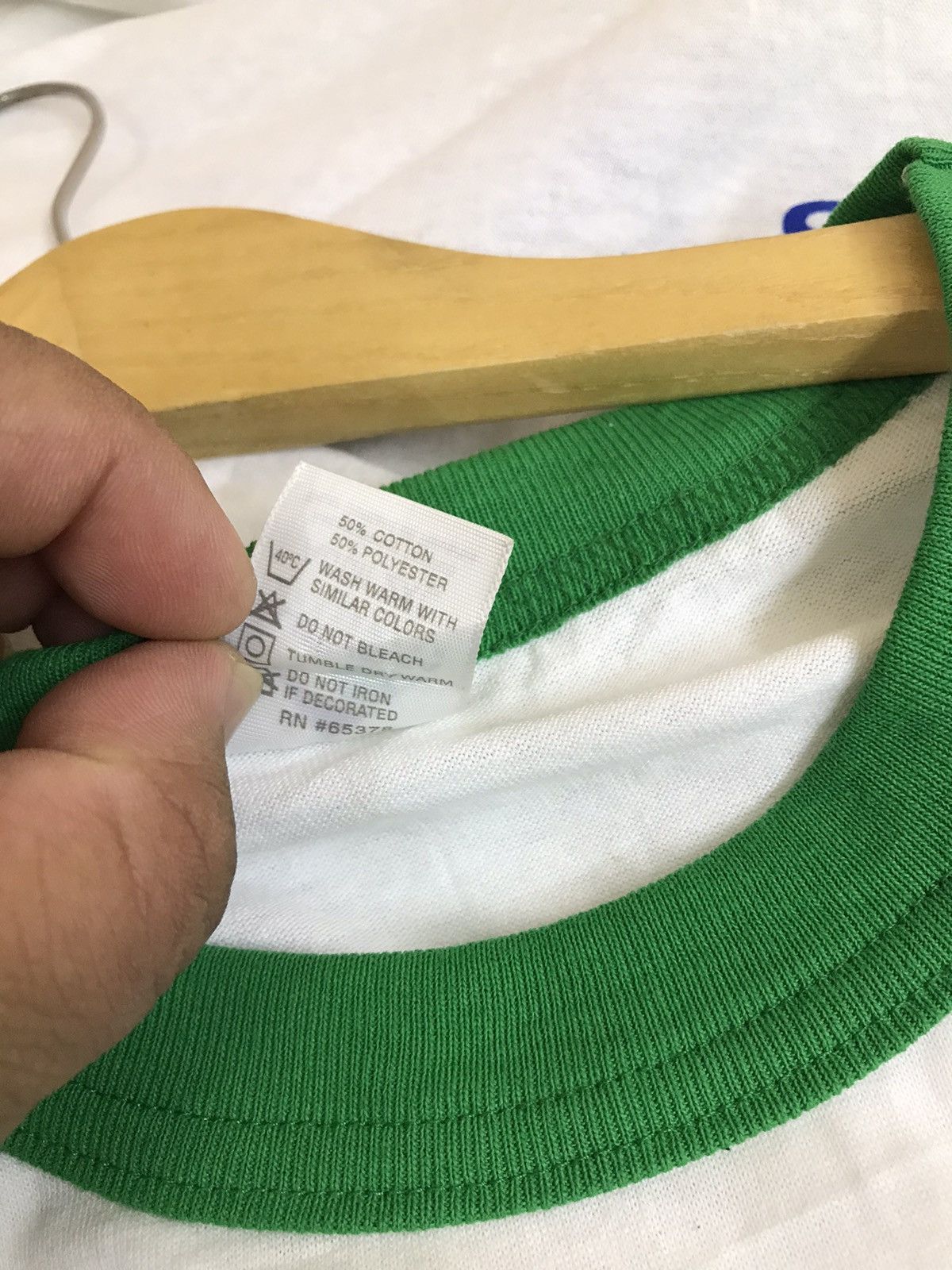 Band Tees × Vintage Vintage 90s Descendents “Everything Sucks” album promo tee Size US XXL / EU 58 / 5 - 6 Thumbnail