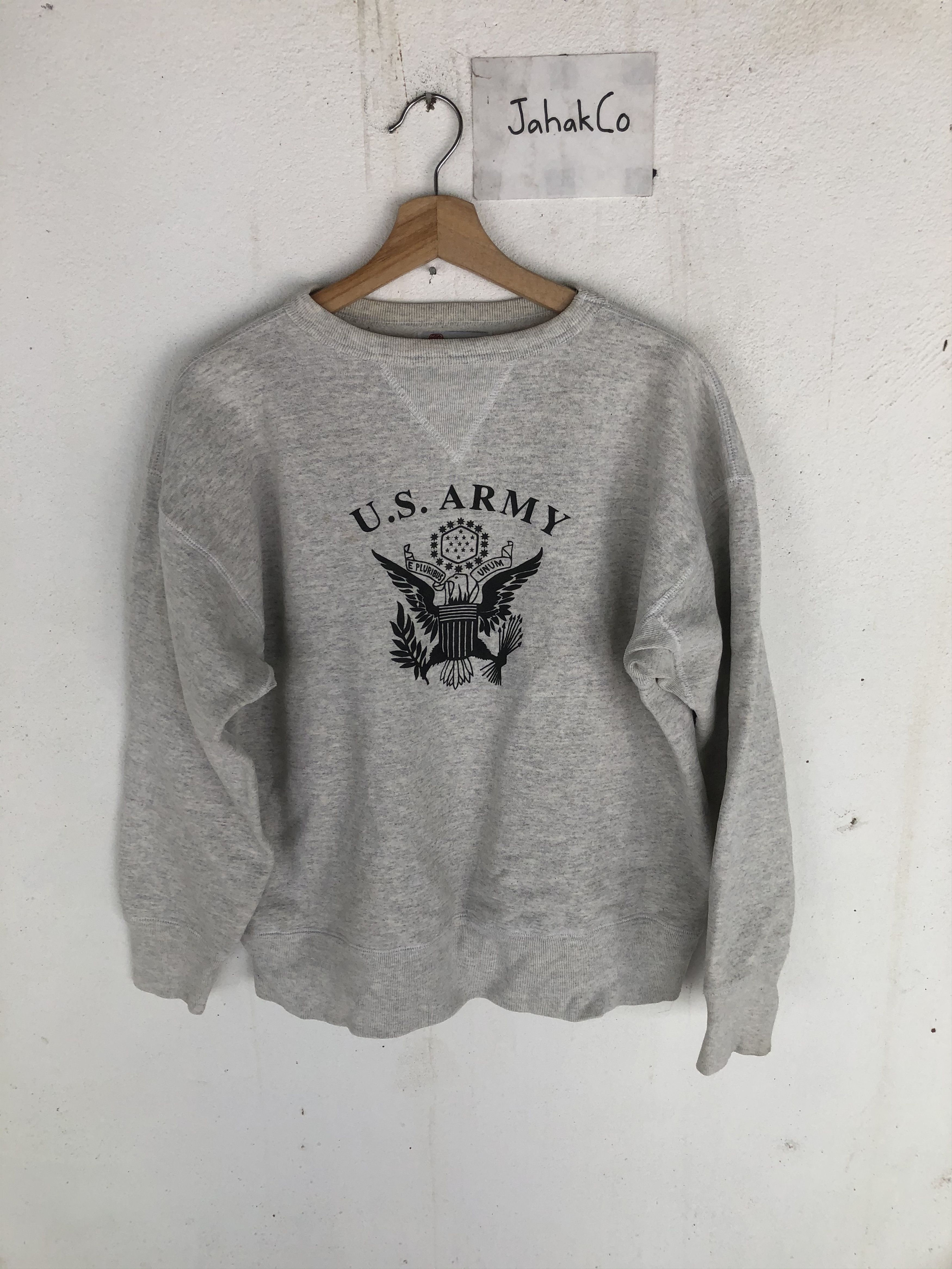 Vintage US Army Brents Crewneck Sweatshirt (S053)