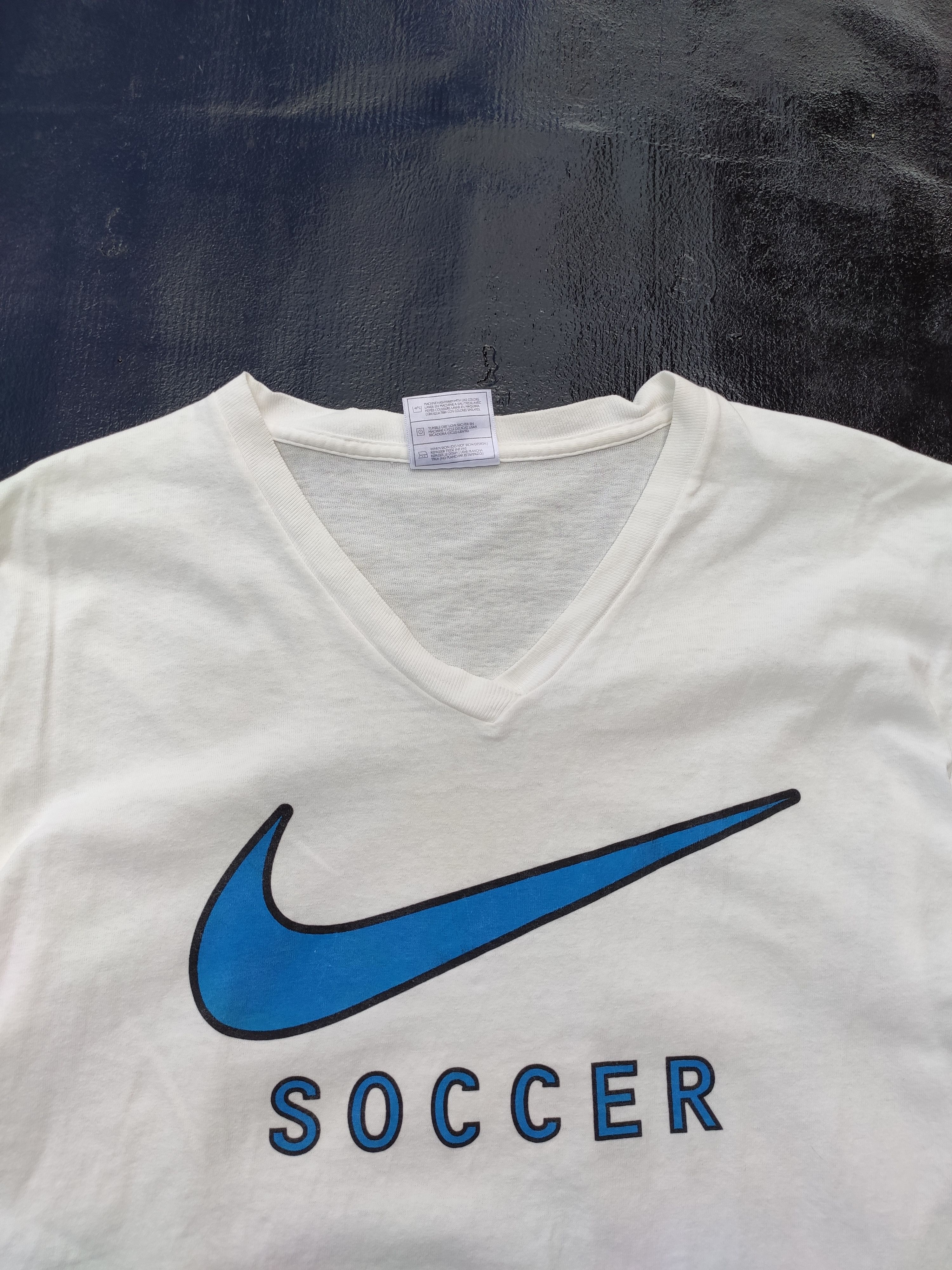 Nike 🔥 Vintage 90s Vintage Nike t shirt Nike Soccer Size US M / EU 48-50 / 2 - 3 Thumbnail