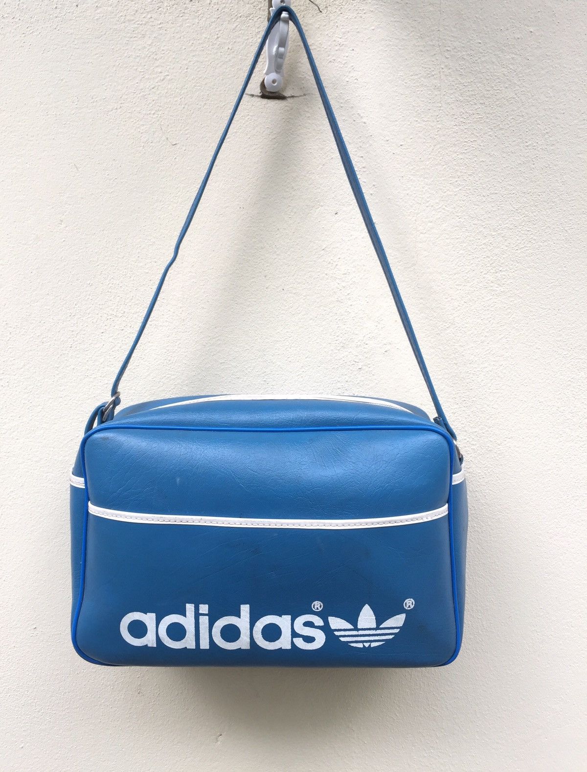 80s adidas gym bag hotsell