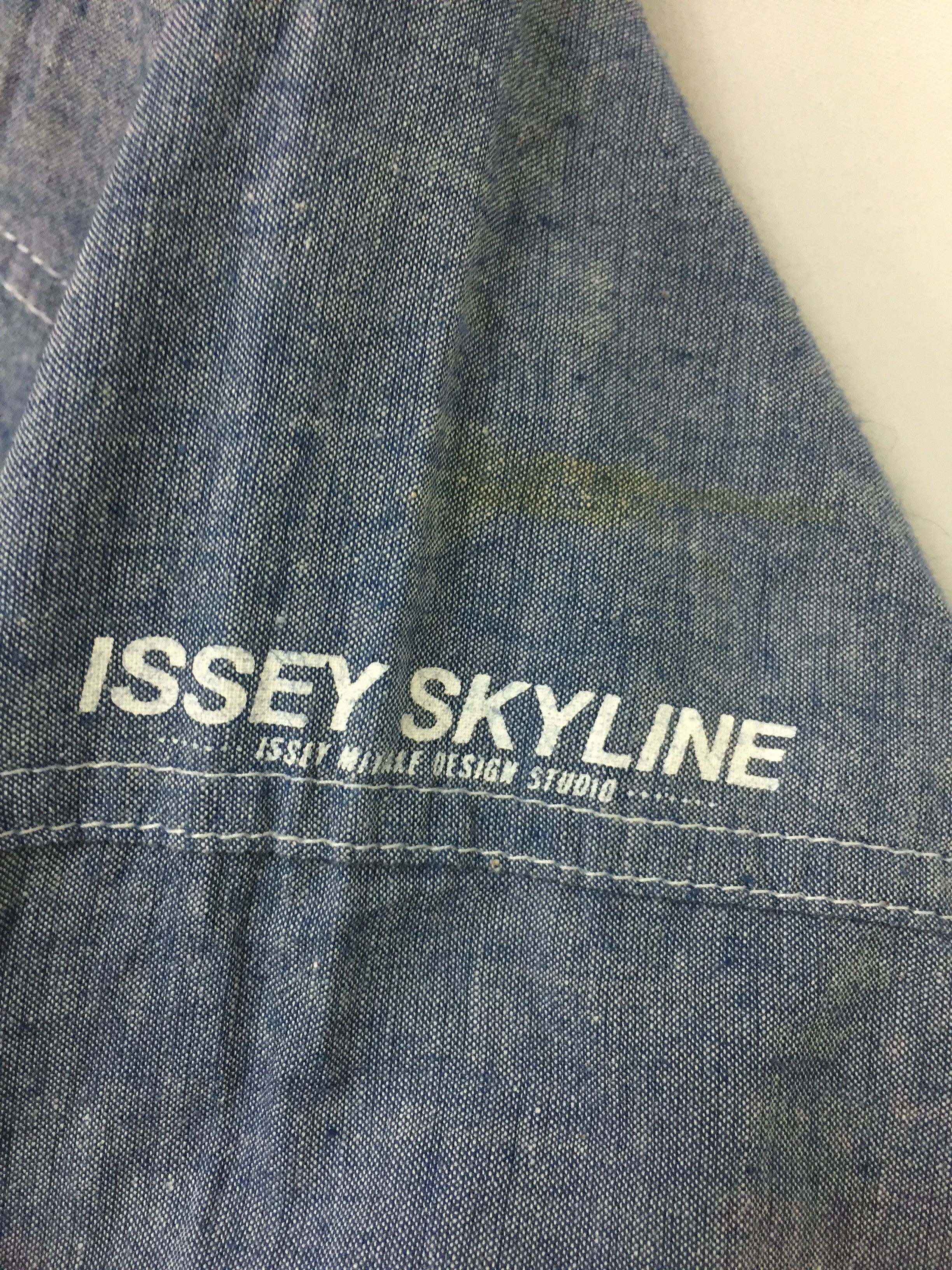 Issey Miyake 1982 ISSEY MIYAKE Issey Skyline Chambray button up shirt Size US M / EU 48-50 / 2 - 7 Thumbnail