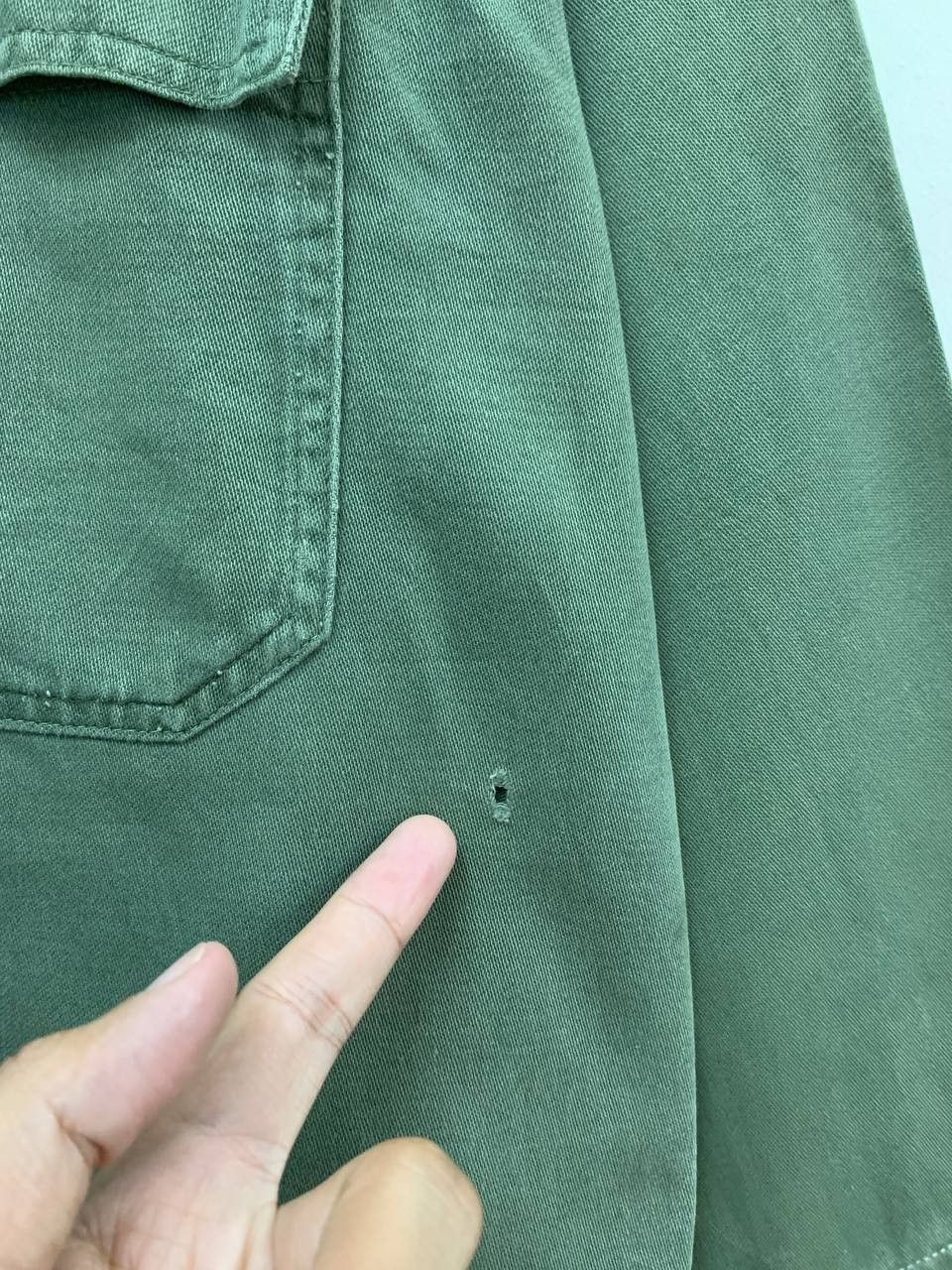 Vintage Vintage 40's WW2 US Army Herringbone 13 Stars HBT Size US L / EU 52-54 / 3 - 9 Thumbnail