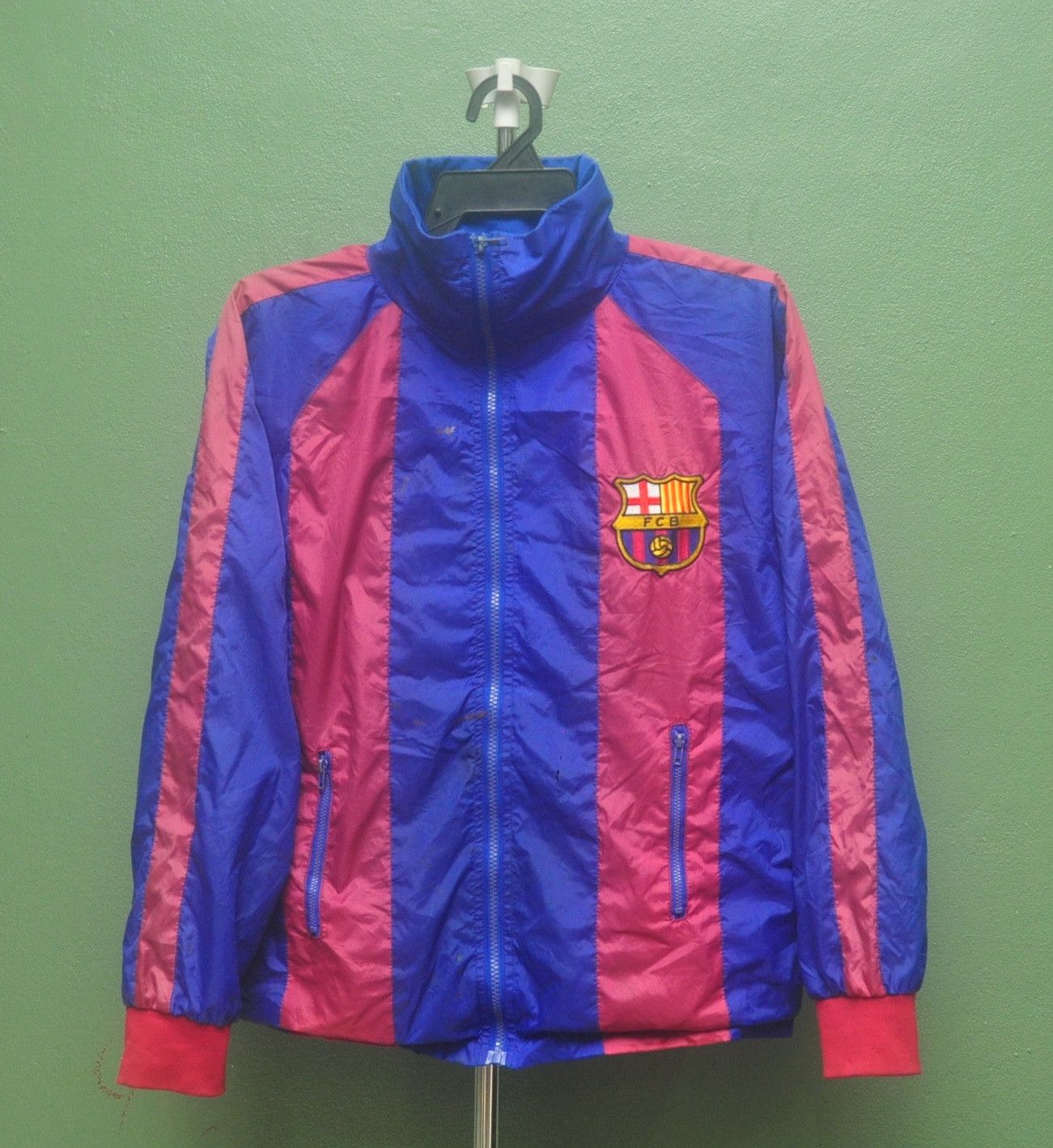 Japanese Brand Vintage Barcelona Football Windbreaker Fashion Size US M / EU 48-50 / 2 - 1 Thumbnail