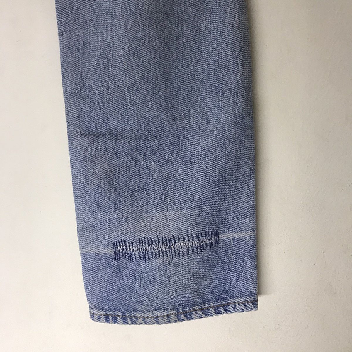 Levi's Vintage 90s Levis 501 Distress Lightwash Made in France Size US 34 / EU 50 - 17 Thumbnail