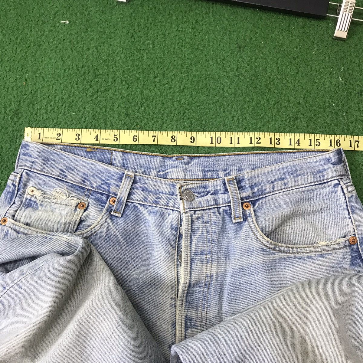 Levi's Vintage 90s Levis 501 Distress Lightwash Made in France Size US 34 / EU 50 - 19 Thumbnail
