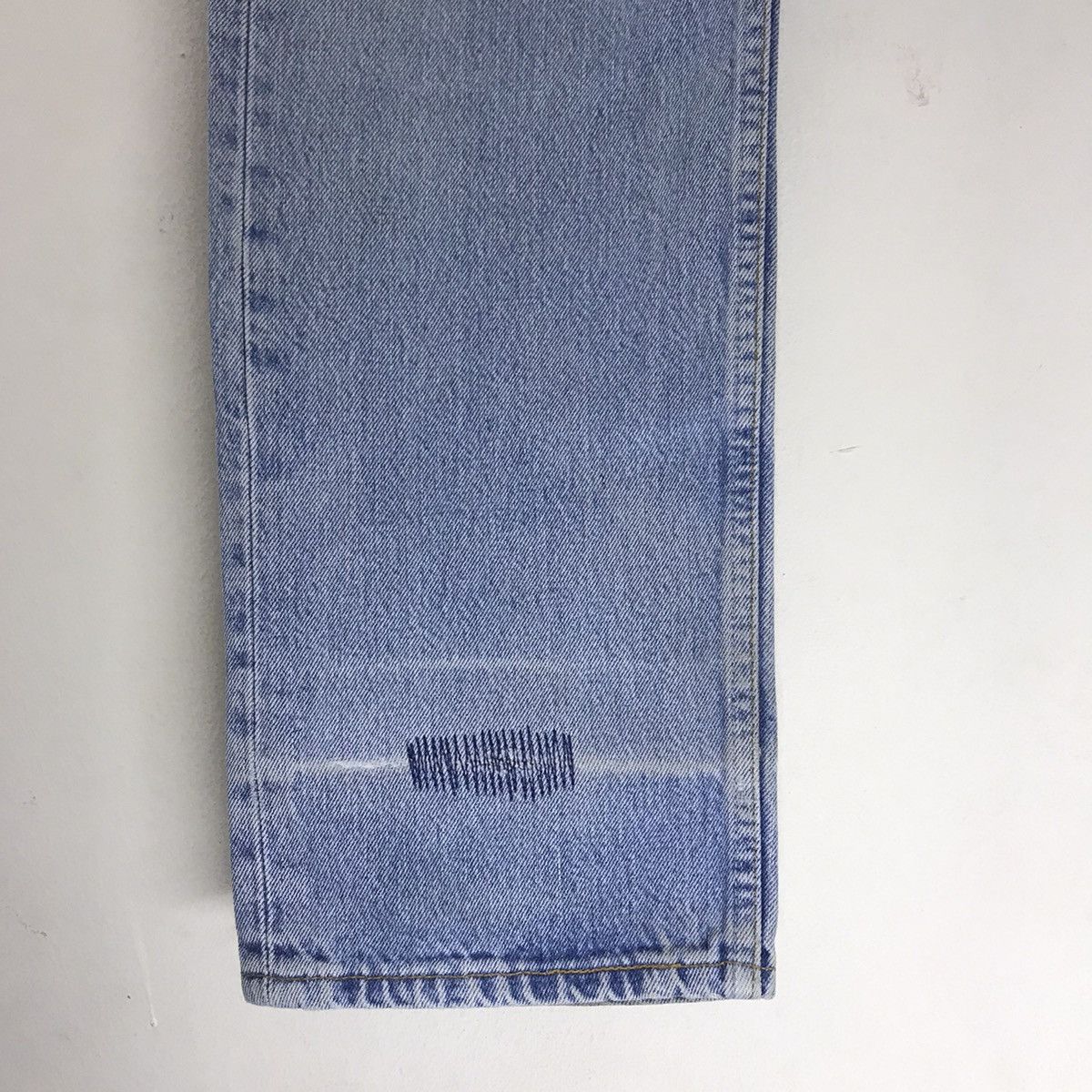 Levi's Vintage 90s Levis 501 Distress Lightwash Made in France Size US 34 / EU 50 - 8 Thumbnail