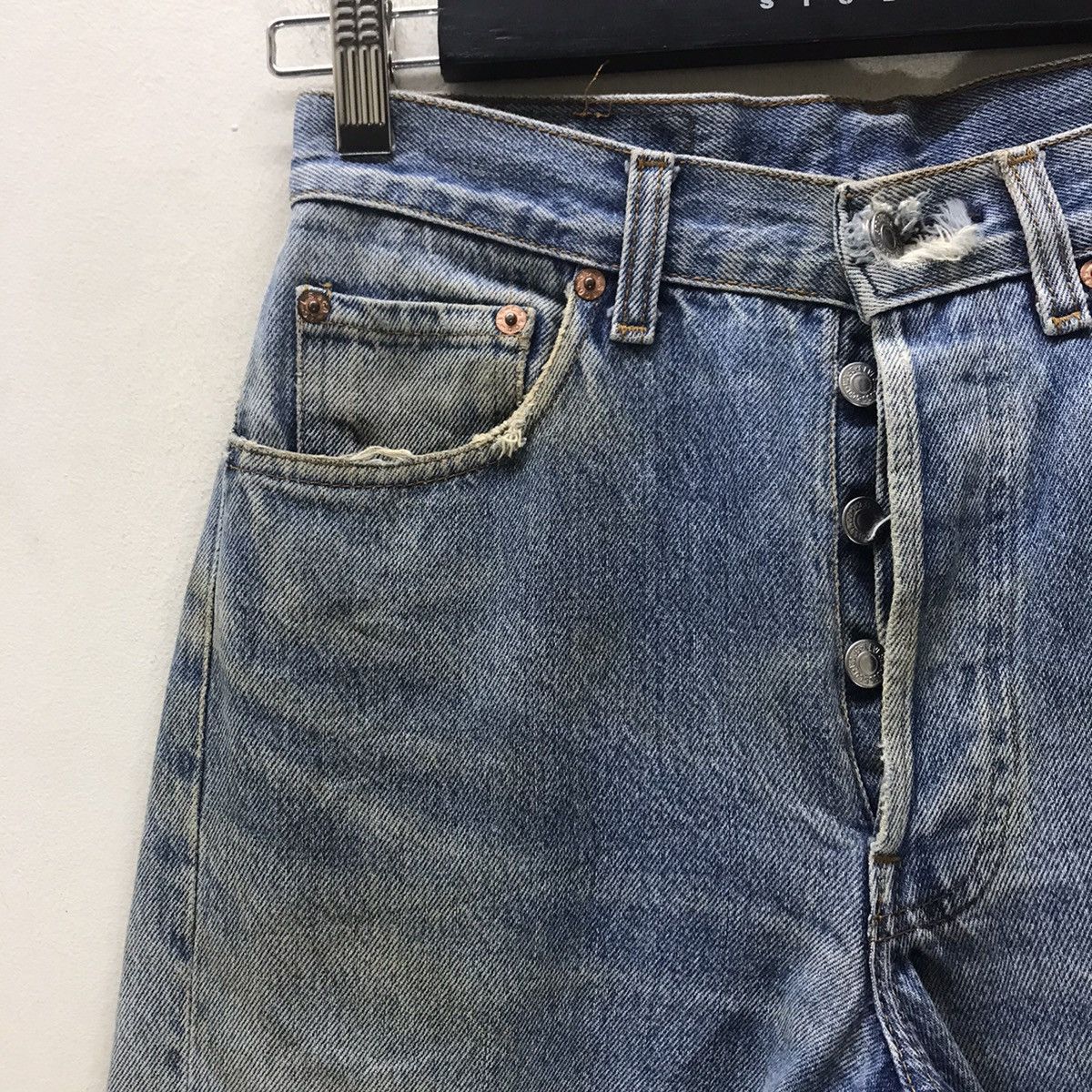 Levi's Vintage 80s Levis 501xx Distress Denim Dirty style Size US 28 / EU 44 - 4 Thumbnail