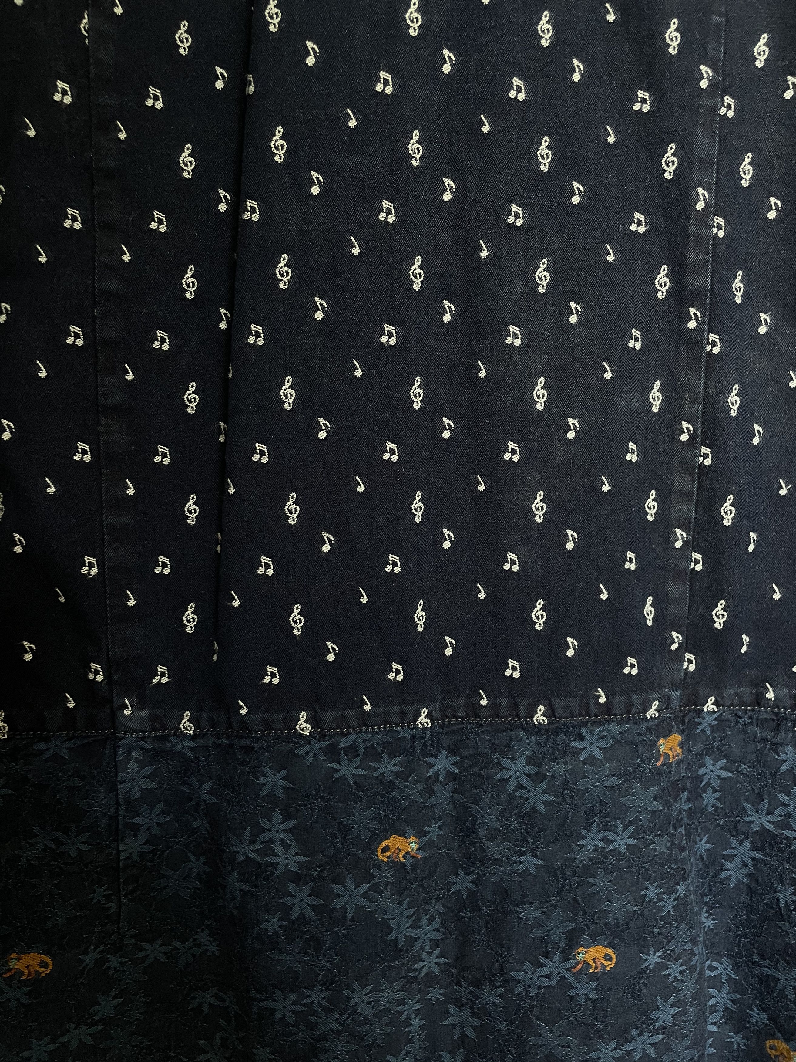 Paul Smith Musical notation embroidered button-up navy shirt Size US M / EU 48-50 / 2 - 5 Thumbnail