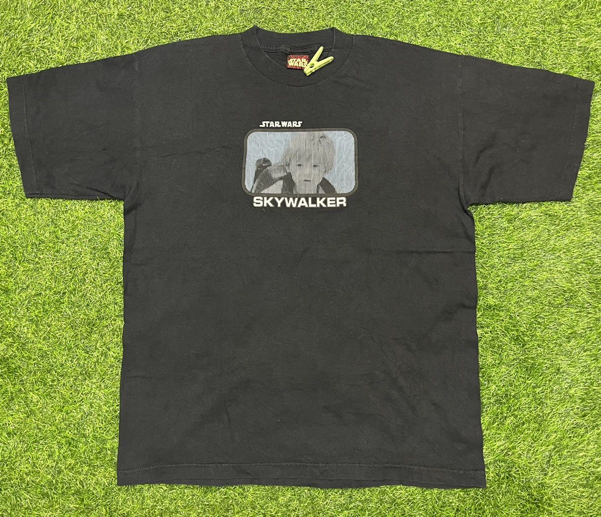 Vintage VINTAGE STAR WARS 90s SKYWALKER MOVIE T SHIRT Size US XL / EU 56 / 4 - 2 Thumbnail