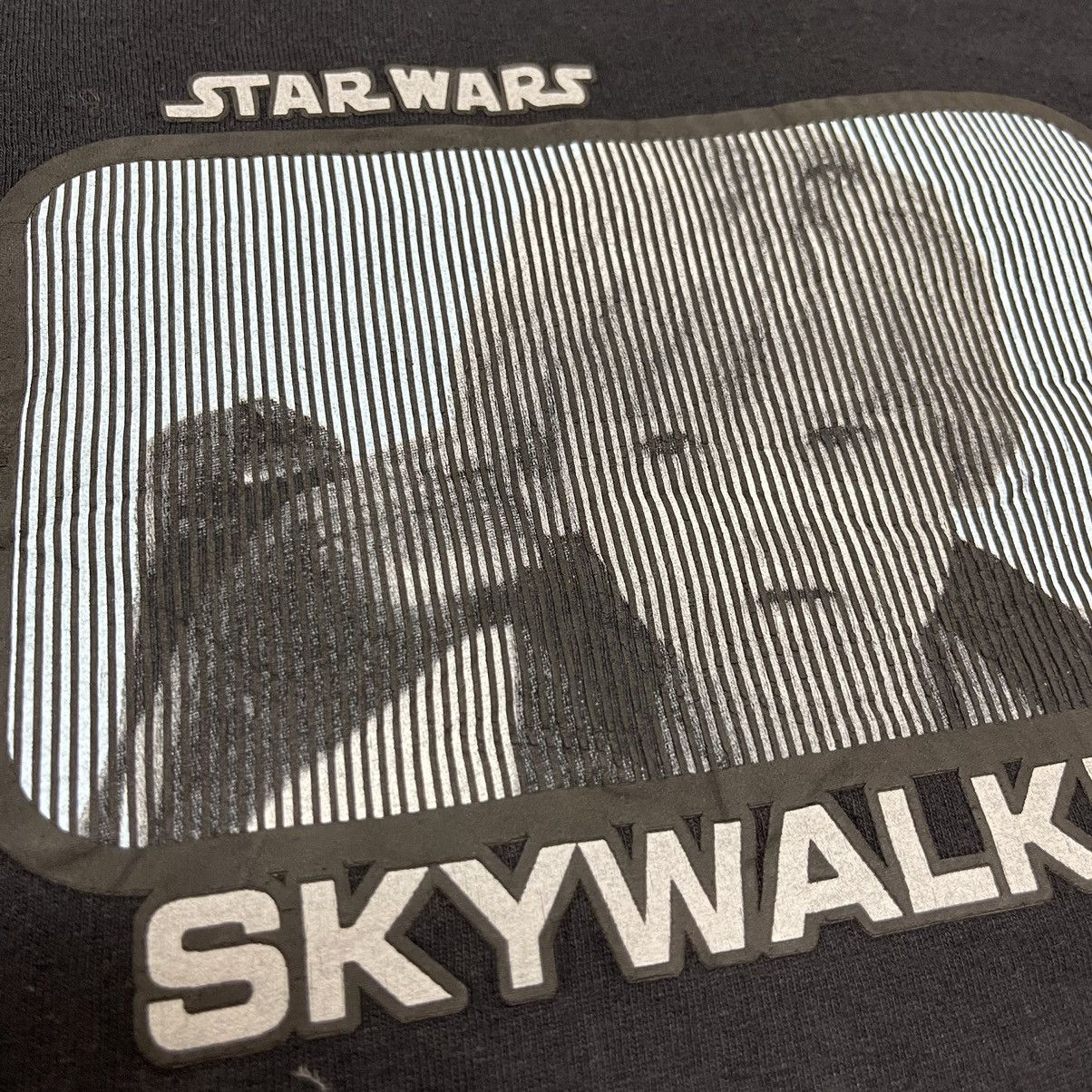 Vintage VINTAGE STAR WARS 90s SKYWALKER MOVIE T SHIRT Size US XL / EU 56 / 4 - 6 Thumbnail