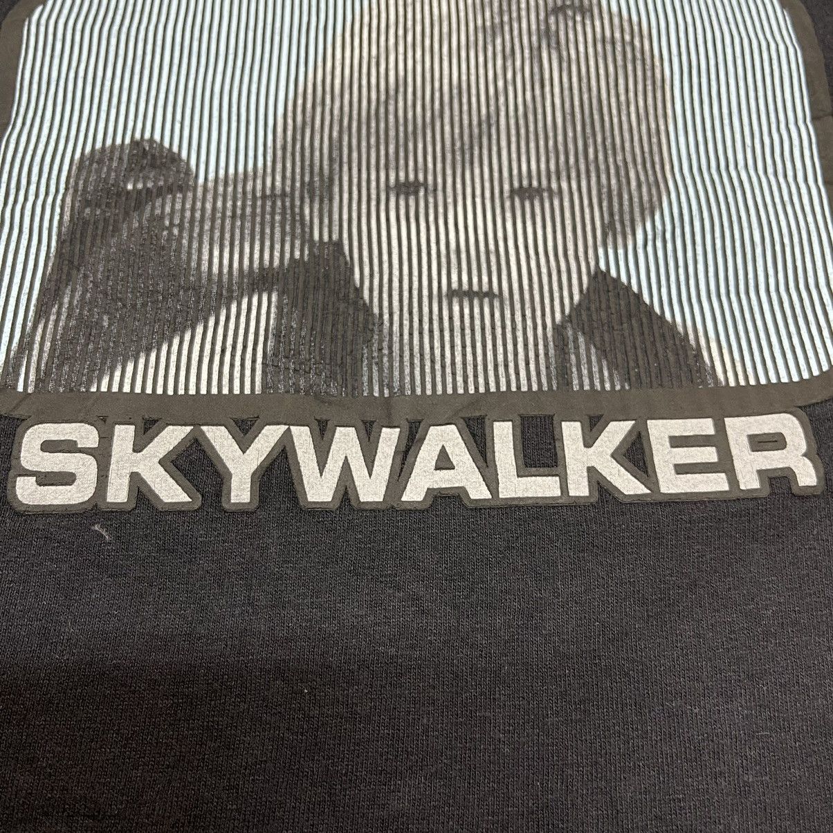 Vintage VINTAGE STAR WARS 90s SKYWALKER MOVIE T SHIRT Size US XL / EU 56 / 4 - 12 Thumbnail