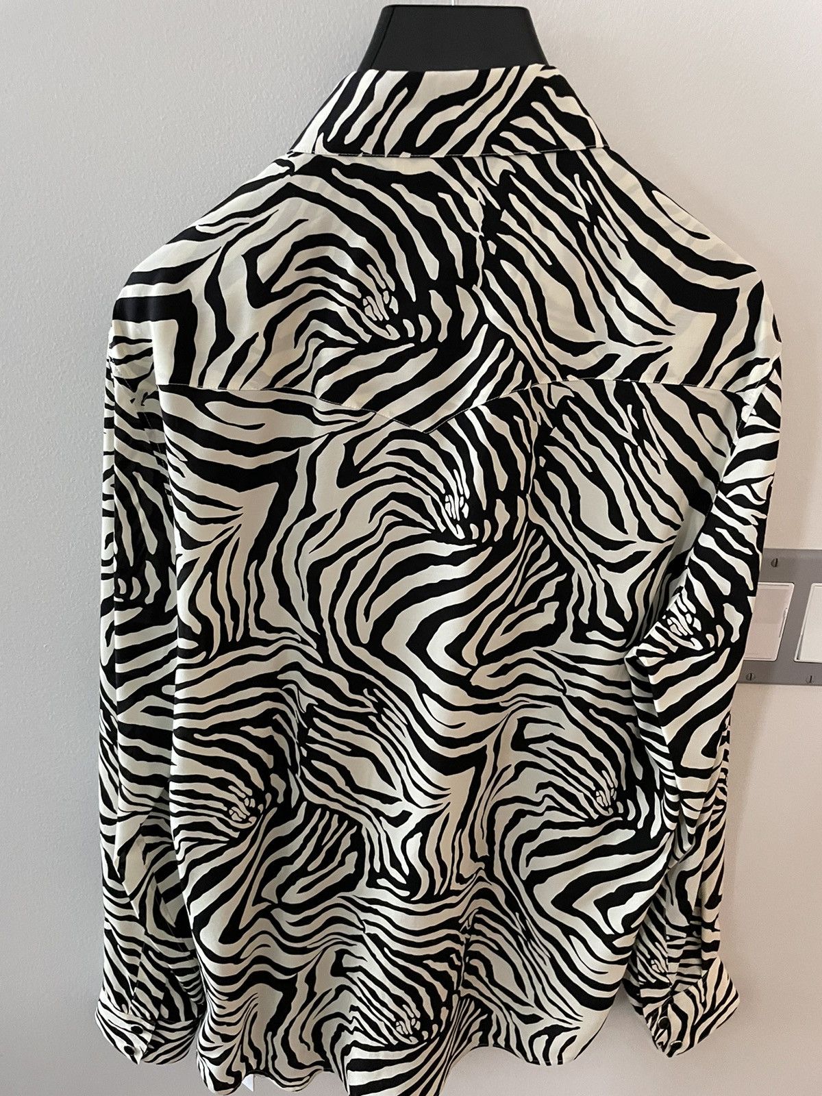 Celine × Hedi Slimane × Yves Saint Laurent Celine by Hedi Slimane Runway Zebra Shirt Size US L / EU 52-54 / 3 - 17 Thumbnail