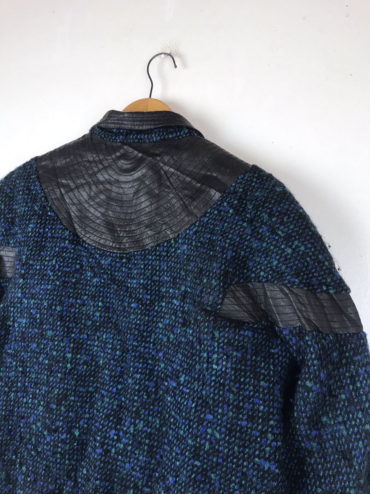 Japanese Brand × Vintage Vintage Cheetah Tweed + Leather Bomber Heavy Jacket Size US L / EU 52-54 / 3 - 12 Thumbnail