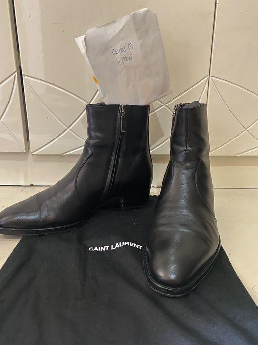 Saint Laurent Paris Saint laurent wyatt 40 zipped boots | Grailed