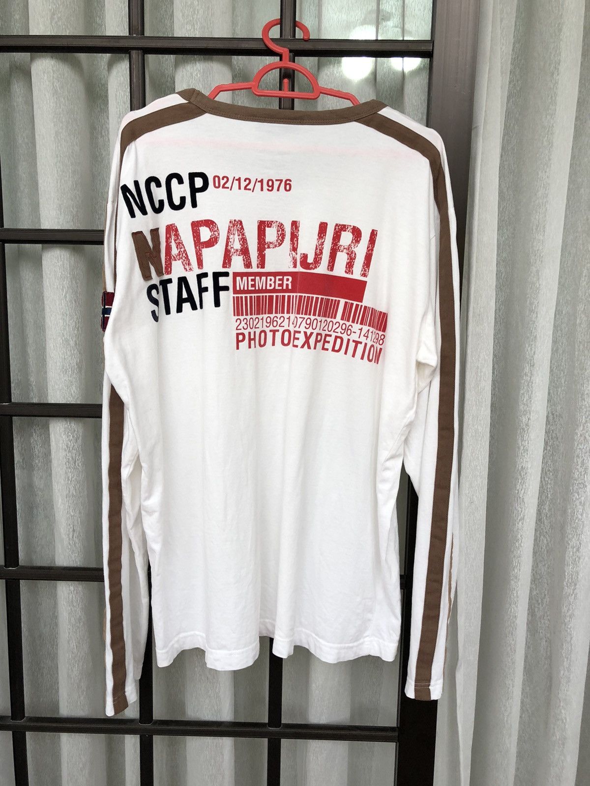 Napapijri Napapijri Corduroy Stripe Long Sleeve T-Shirt Size US L / EU 52-54 / 3 - 1 Thumbnail