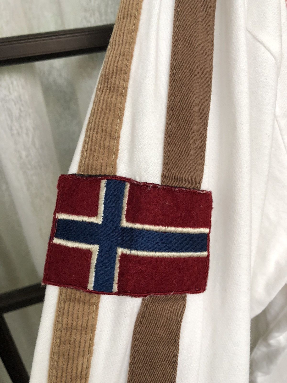 Napapijri Napapijri Corduroy Stripe Long Sleeve T-Shirt Size US L / EU 52-54 / 3 - 5 Thumbnail