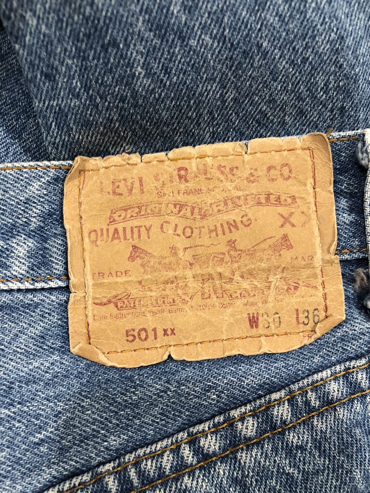 Levi's Vintage 1984 Levi’s 501xx small e Size US 30 / EU 46 - 5 Thumbnail